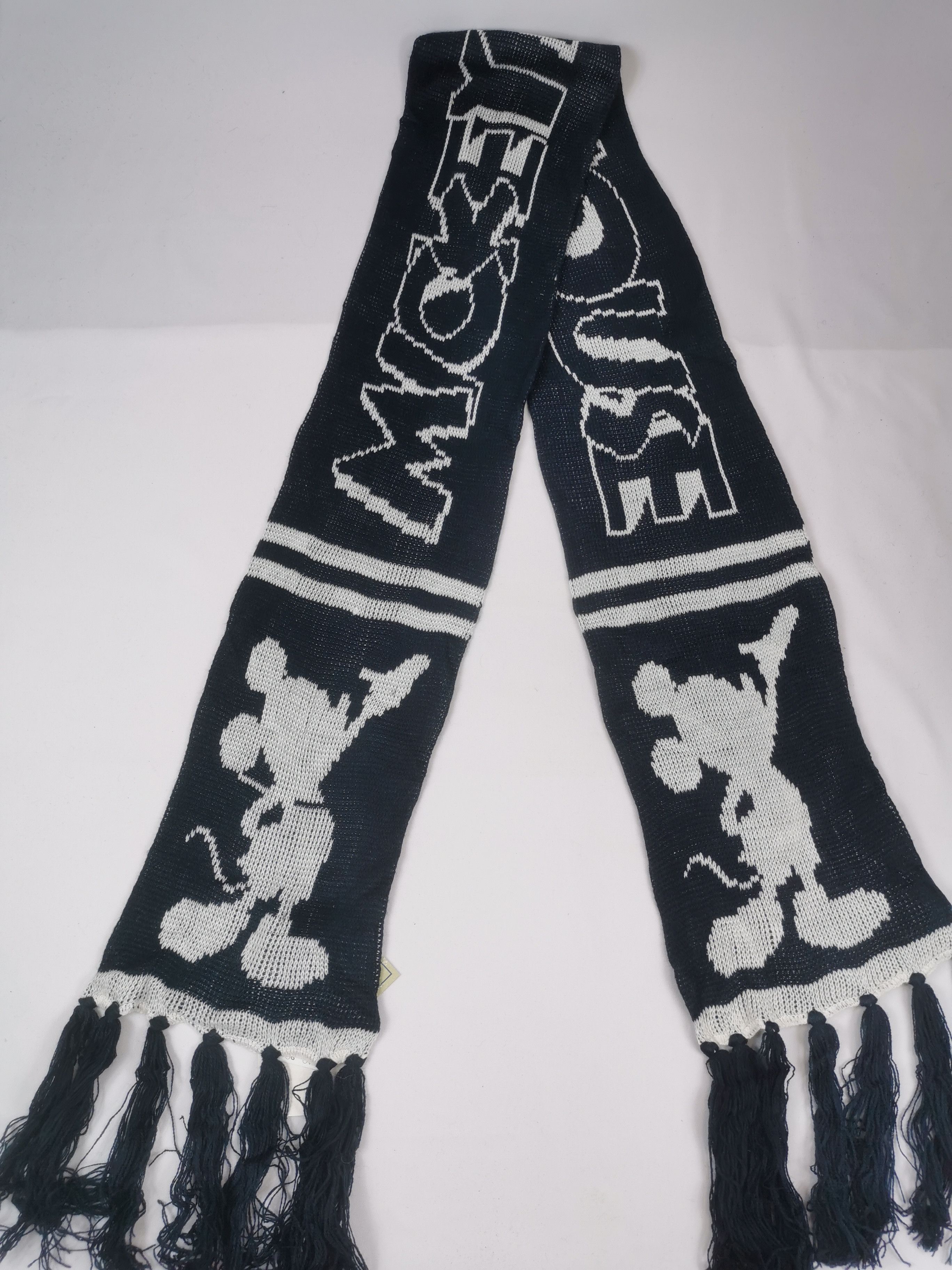 Disney Mickey mouse disney scarf muffler Size ONE SIZE - 2 Thumbnail