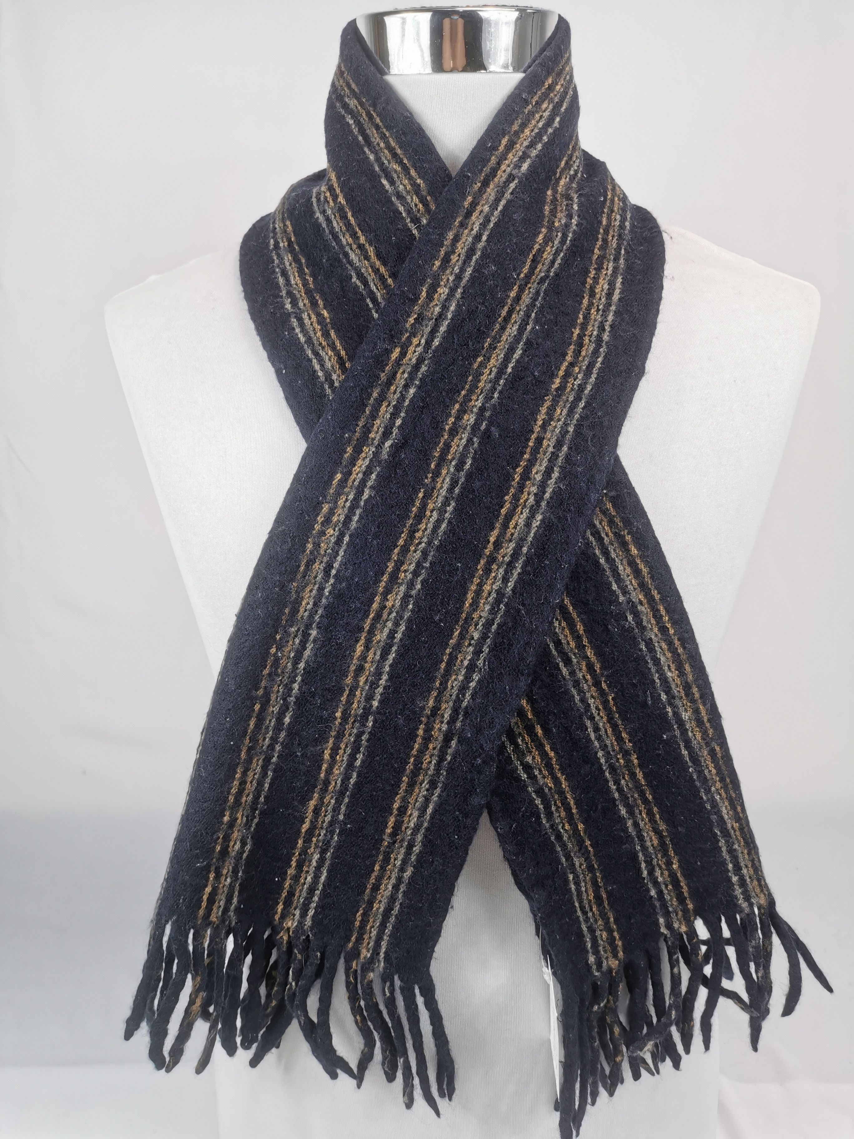 Takeo Kikuchi Takeo kikuchi scarf muffler Size ONE SIZE - 1 Thumbnail