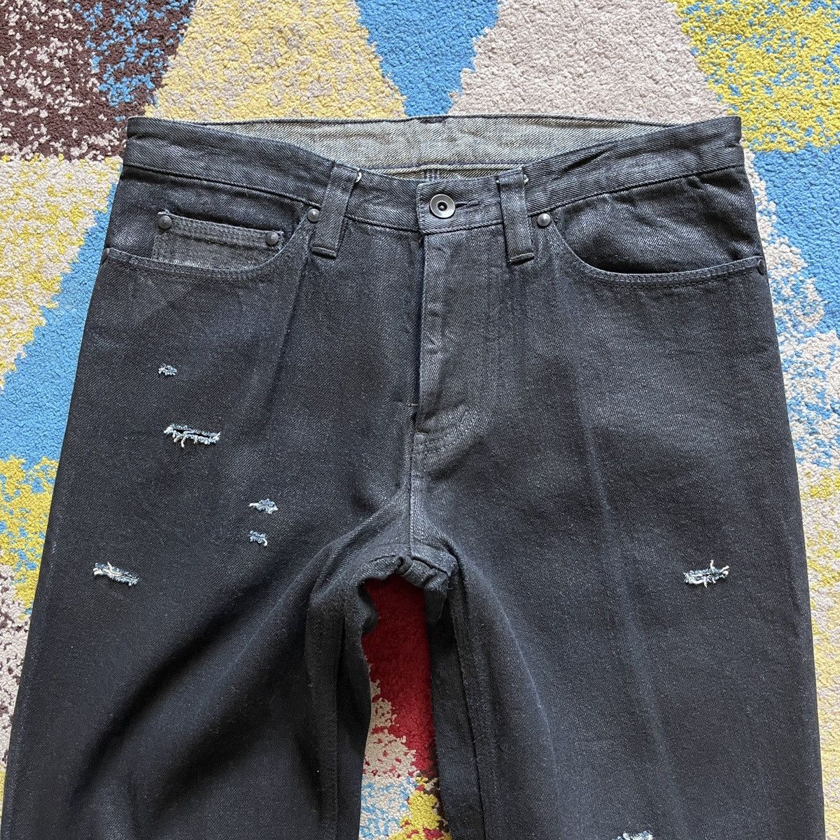 Japanese Brand Jun Takahashi Distressed Wax Denim Size US 30 / EU 46 - 4 Thumbnail
