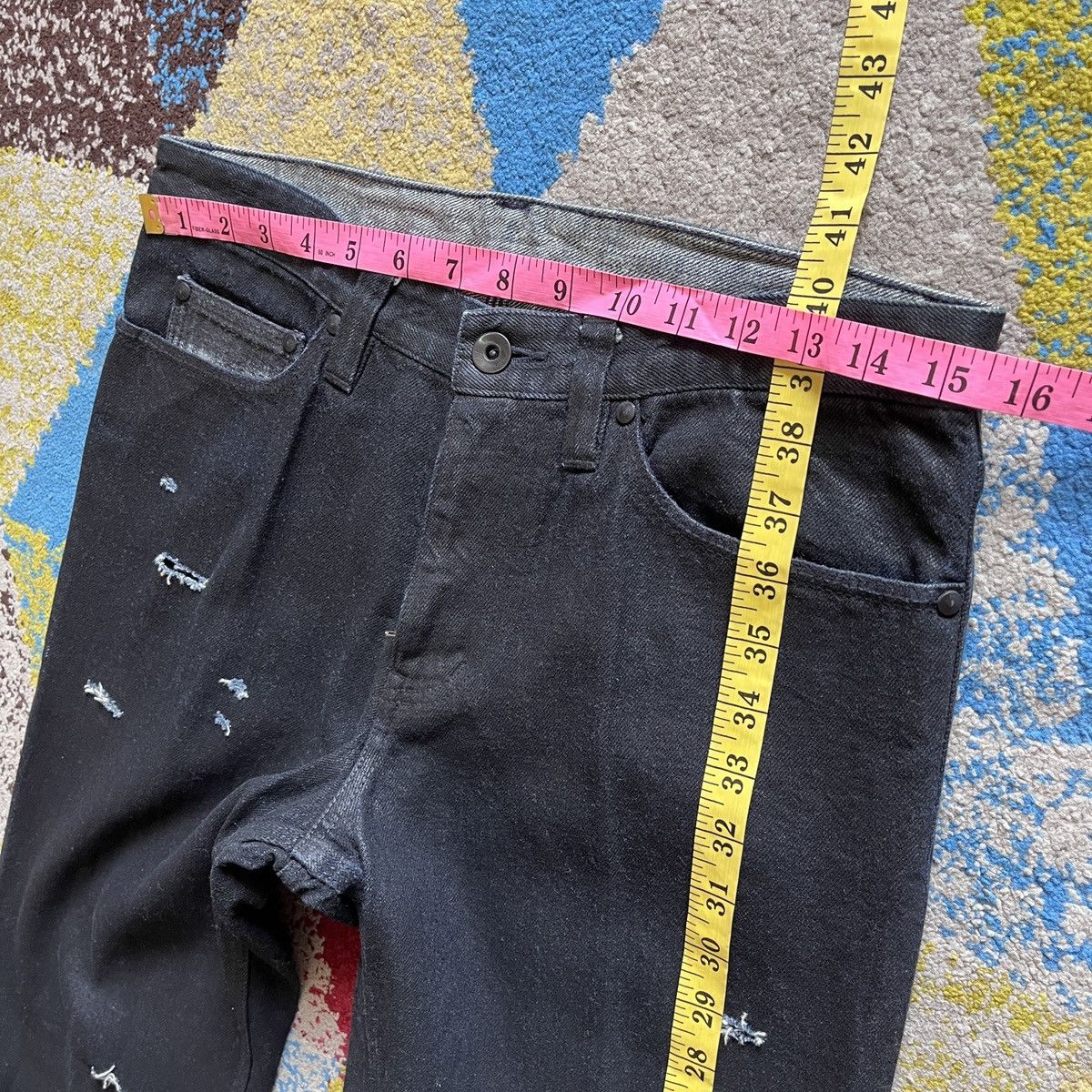 Japanese Brand Jun Takahashi Distressed Wax Denim Size US 30 / EU 46 - 2 Thumbnail