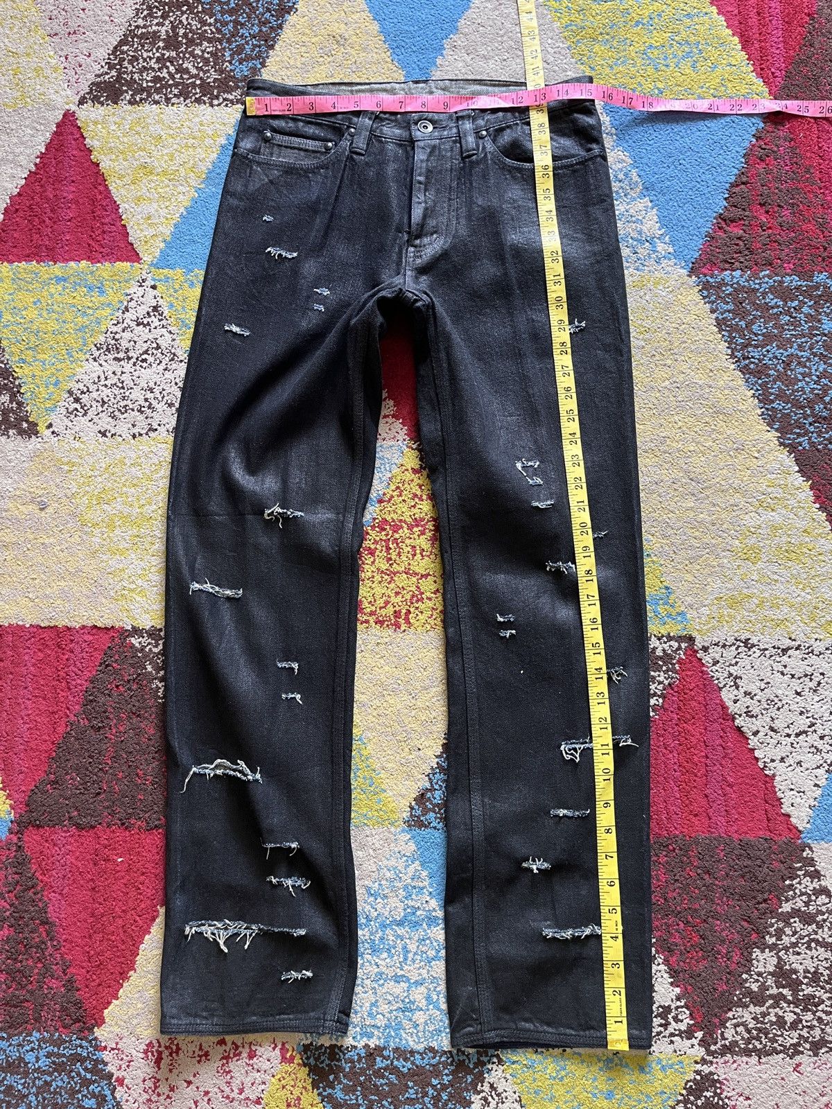Japanese Brand Jun Takahashi Distressed Wax Denim Size US 30 / EU 46 - 3 Thumbnail