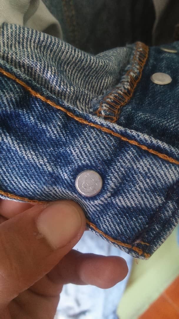 Levi's Vintage Clothing Vintage Levi’s Distressed Jeans – Button Fly, Faded Blue Size US 30 / EU 46 - 10 Thumbnail