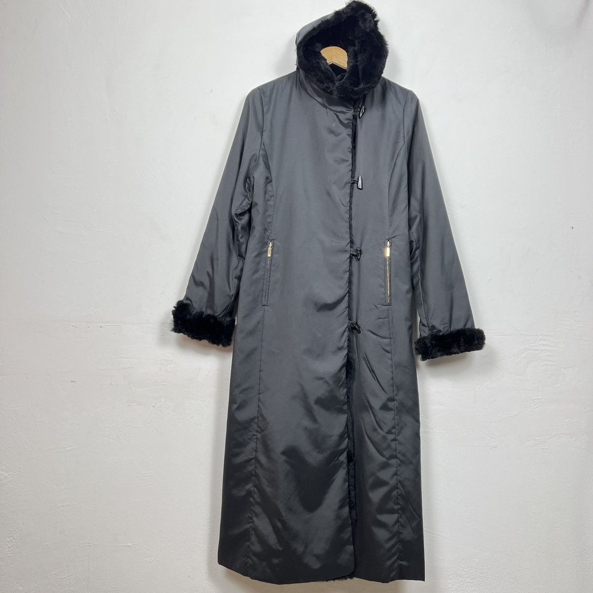 Japanese Brand Vintage LA JACONDE Mink Coat Fur J0007 Size US M / EU 48-50 / 2 - 1 Thumbnail