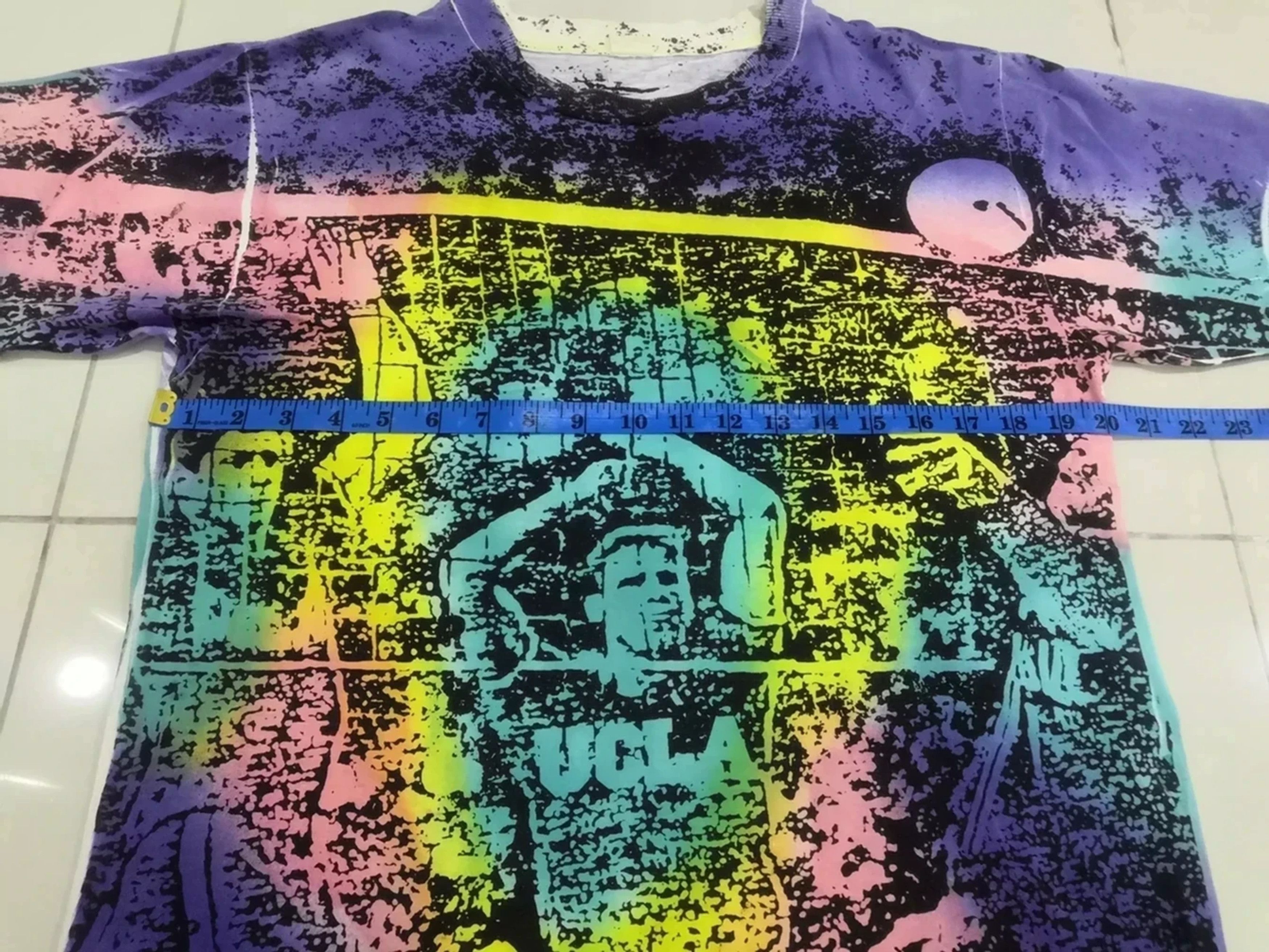 NBA Vintage UCLA Basketball T shirt Tupac OverPrint Hip Hop Size US M / EU 48-50 / 2 - 5 Thumbnail
