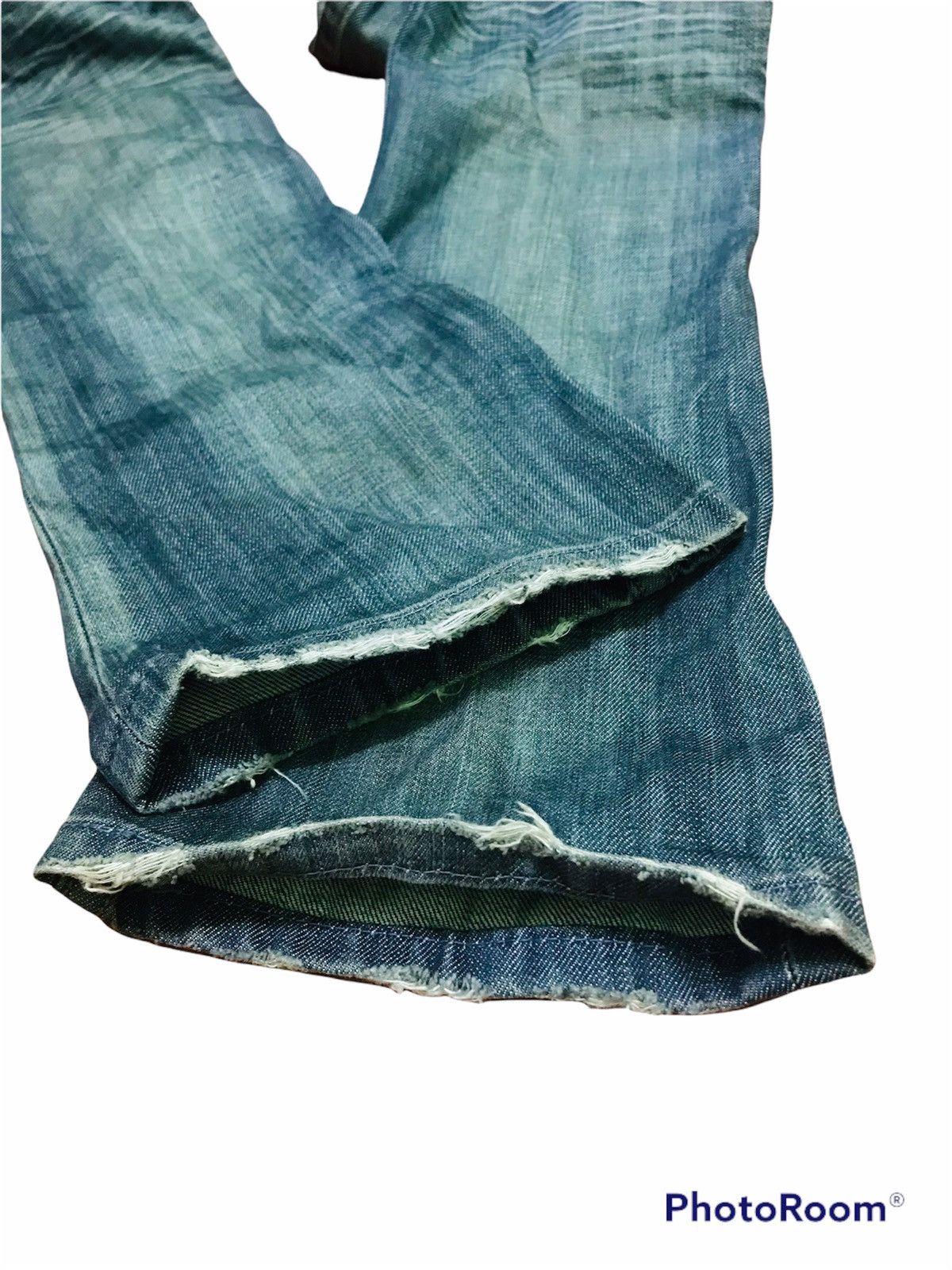 Levi's Louis Black Distressed Bootcut Jeans Faded Blue Vtg Wash Size US 31 - 7 Thumbnail
