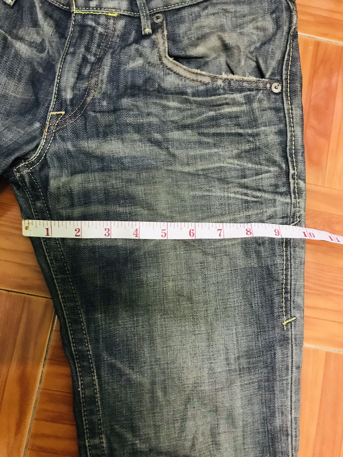 Levi's Louis Black Distressed Bootcut Jeans Faded Blue Vtg Wash Size US 31 - 12 Thumbnail