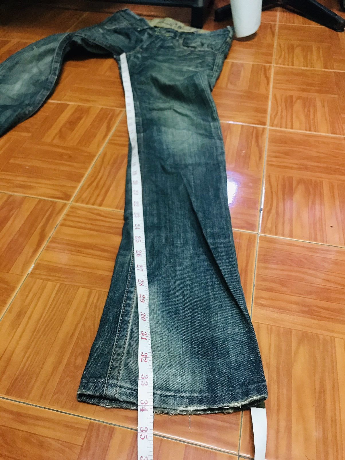 Levi's Louis Black Distressed Bootcut Jeans Faded Blue Vtg Wash Size US 31 - 11 Thumbnail