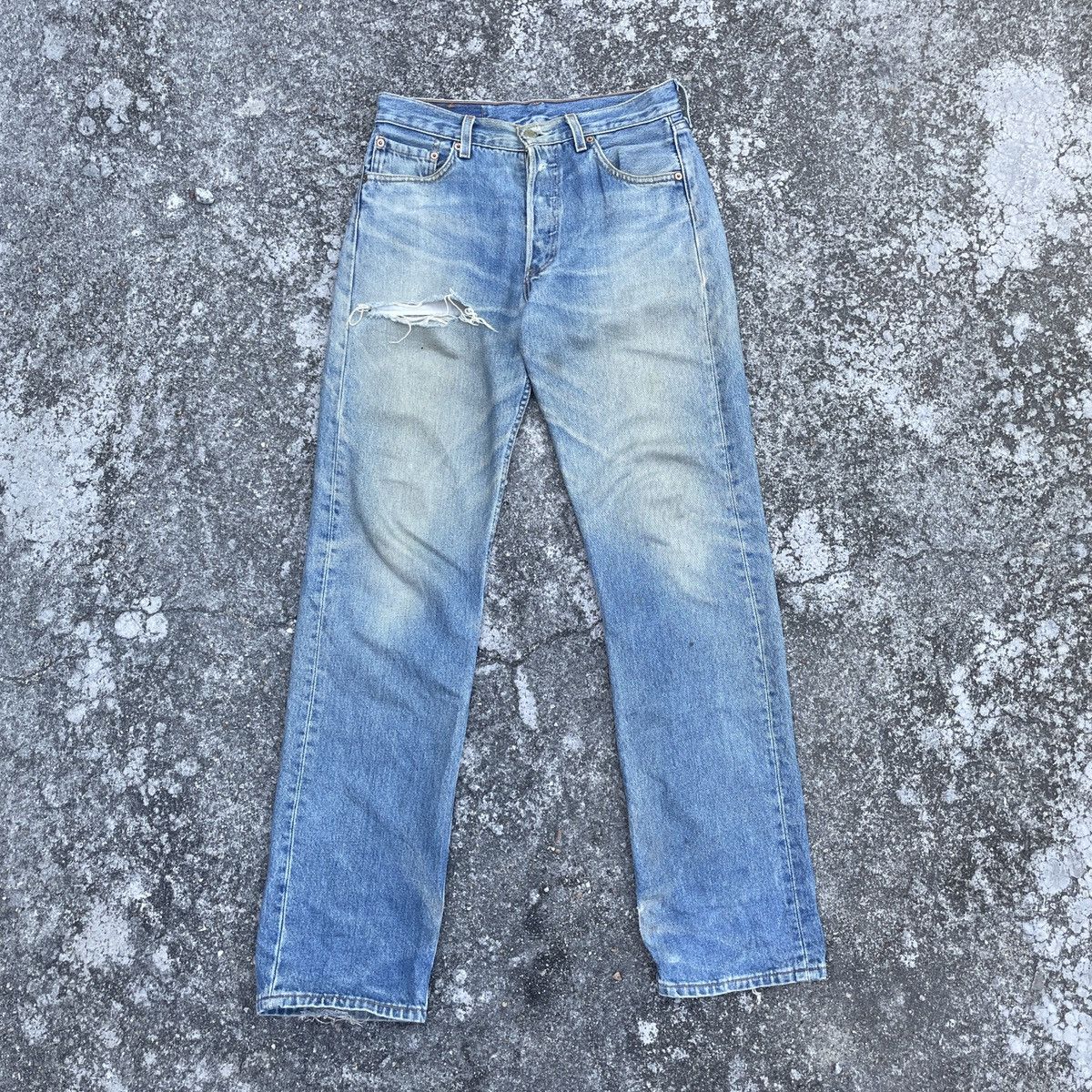 Levi's Vintage 90s Levis 501 Distressed Denim Jeans Size US 30 / EU 46 - 1 Thumbnail