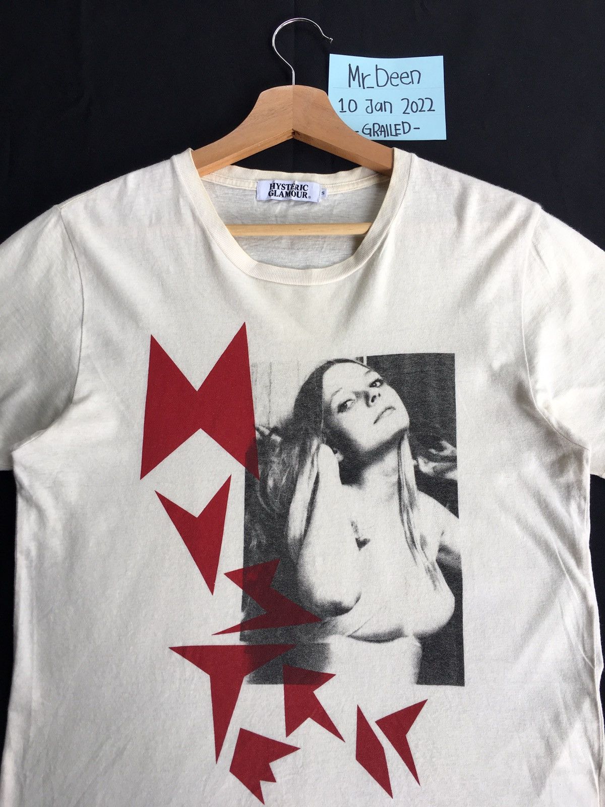 Hysteric Glamour Rare Vintage Hysteric Glamour Sexy Women Tshirt Size US S / EU 44-46 / 1 - 1 Thumbnail