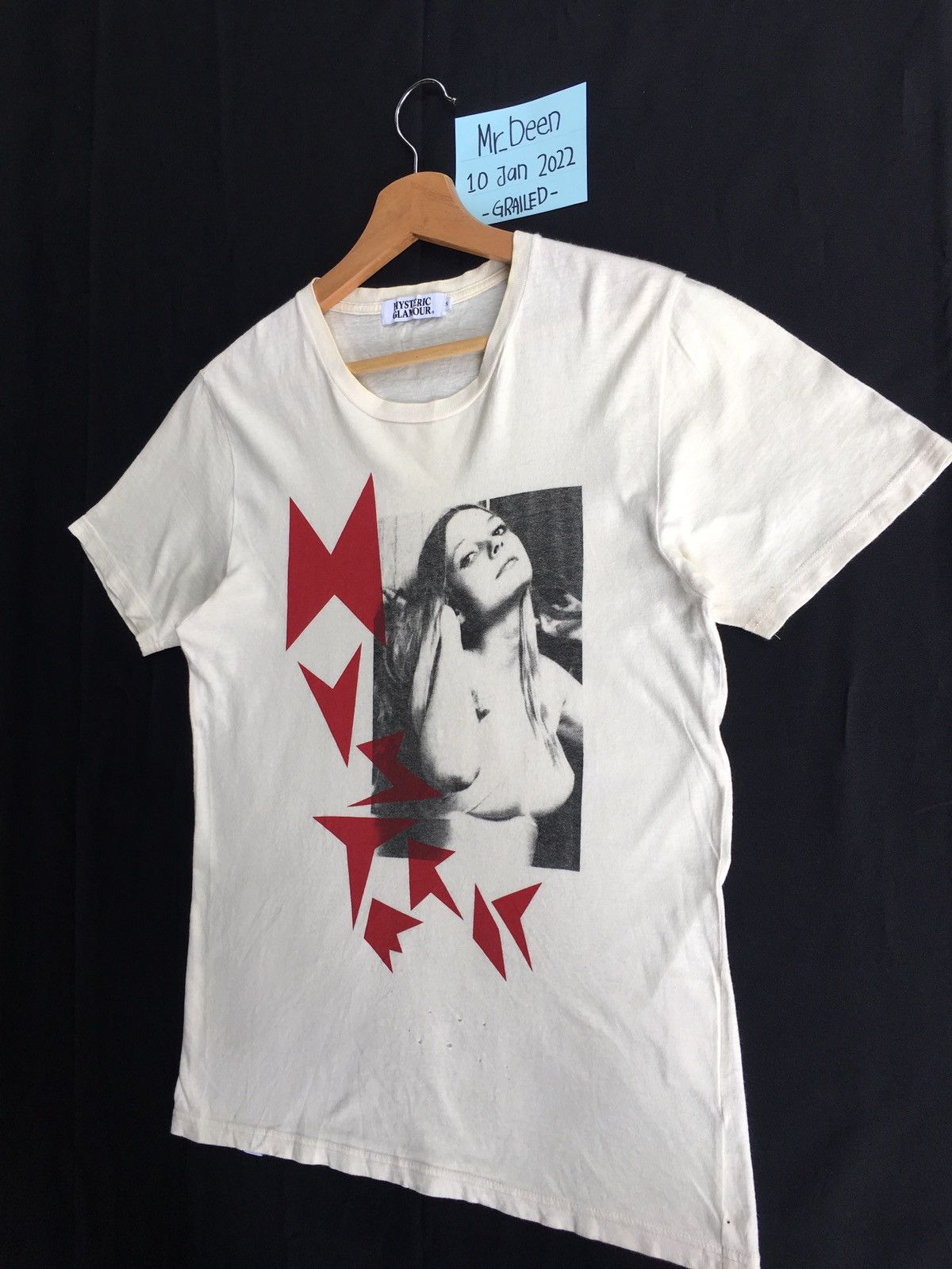 Hysteric Glamour Rare Vintage Hysteric Glamour Sexy Women Tshirt Size US S / EU 44-46 / 1 - 3 Thumbnail