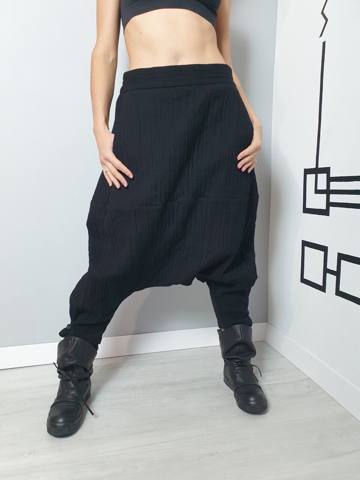Aleksandr Manamis Aleksandr Manamis Trousers Unisex Pants Black Size 36/S/M Size 30" / US 8 / IT 44 - 1 Thumbnail
