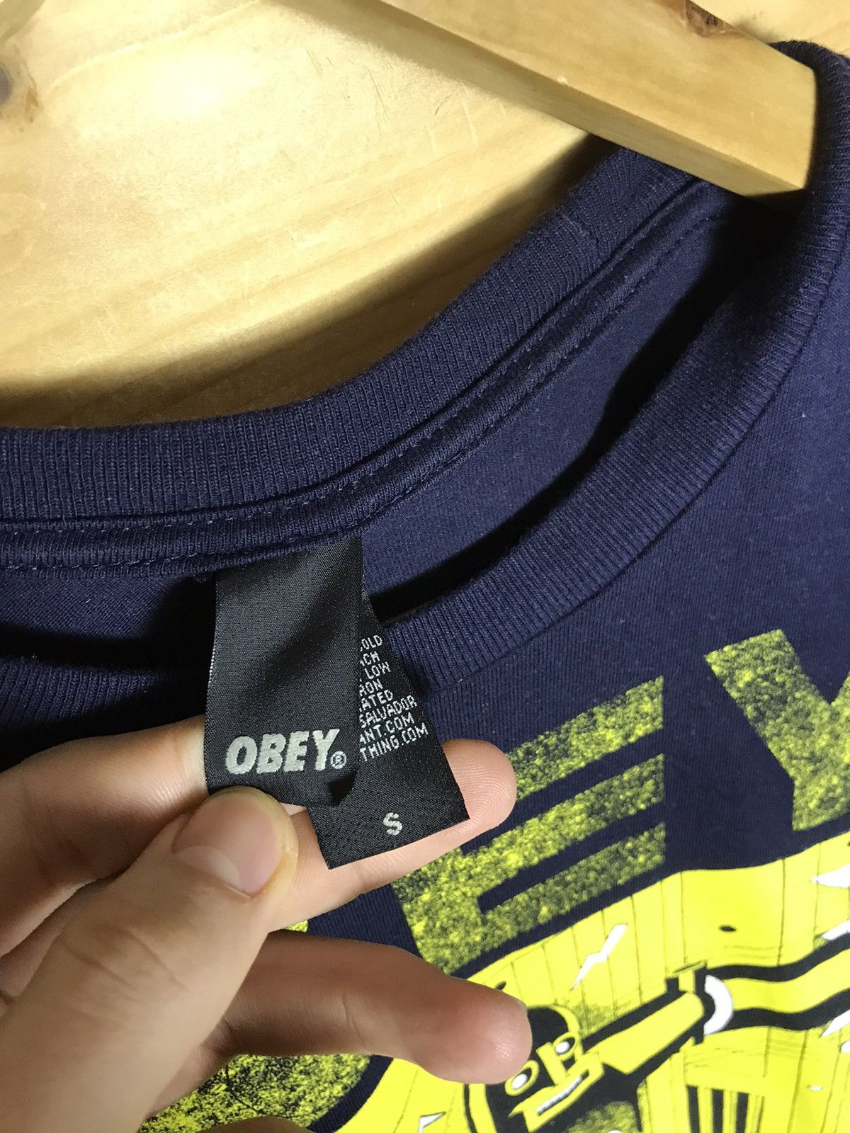 Obey Vintage Obey graphics t-shirt Size US S / EU 44-46 / 1 - 9 Thumbnail