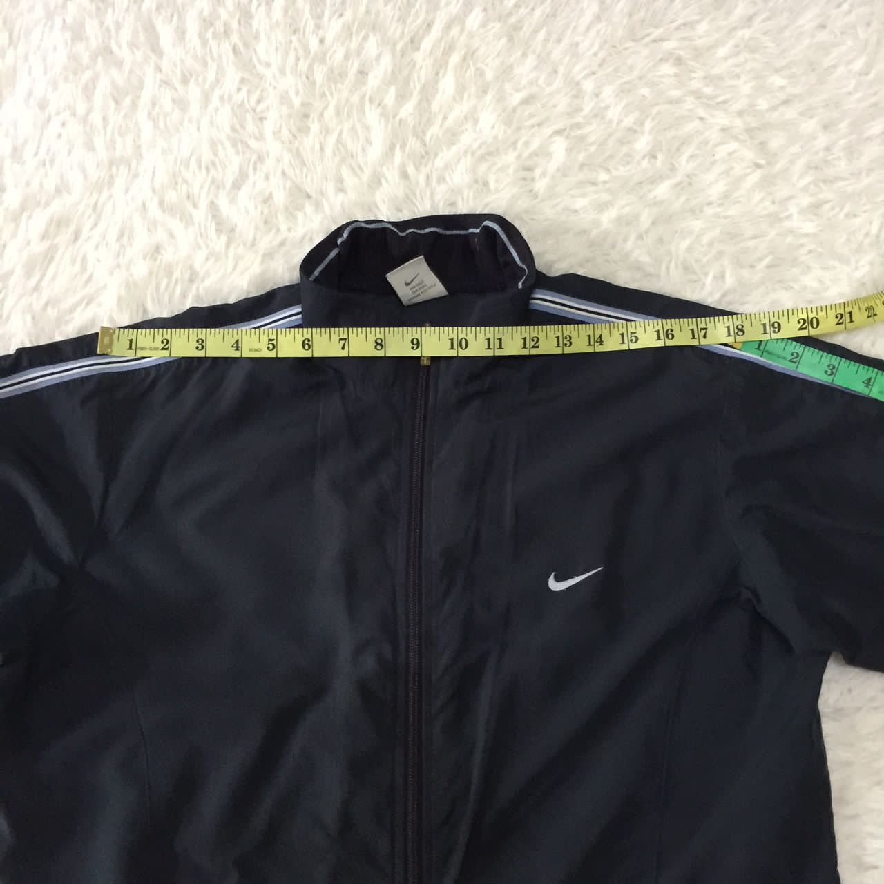 Nike Vtg Nike Sleeve tape Style Women Jacket Size US M / EU 48-50 / 2 - 5 Thumbnail