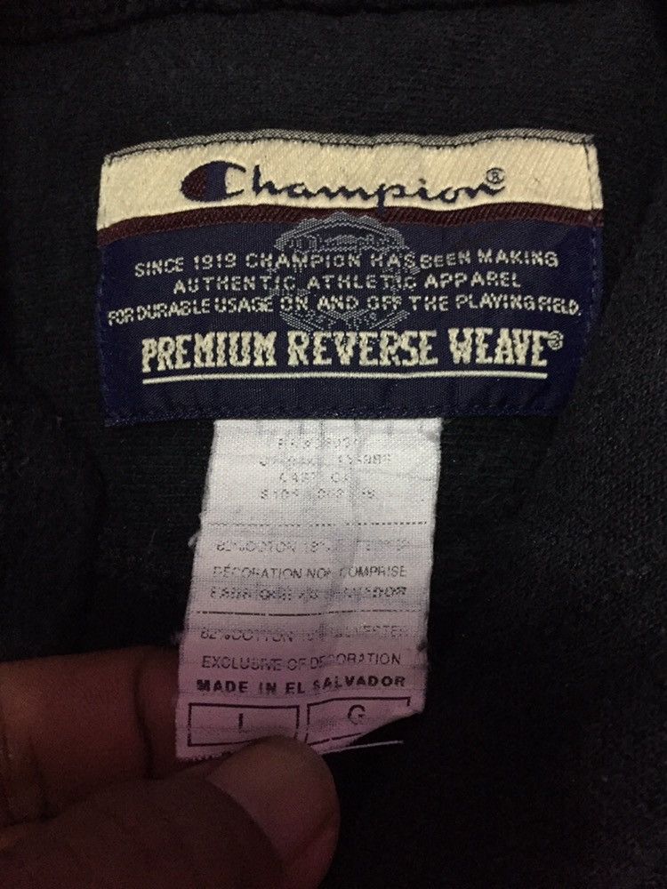 Champion Vintage 90’s Champion Hoodies Size L Size US L / EU 52-54 / 3 - 3 Thumbnail