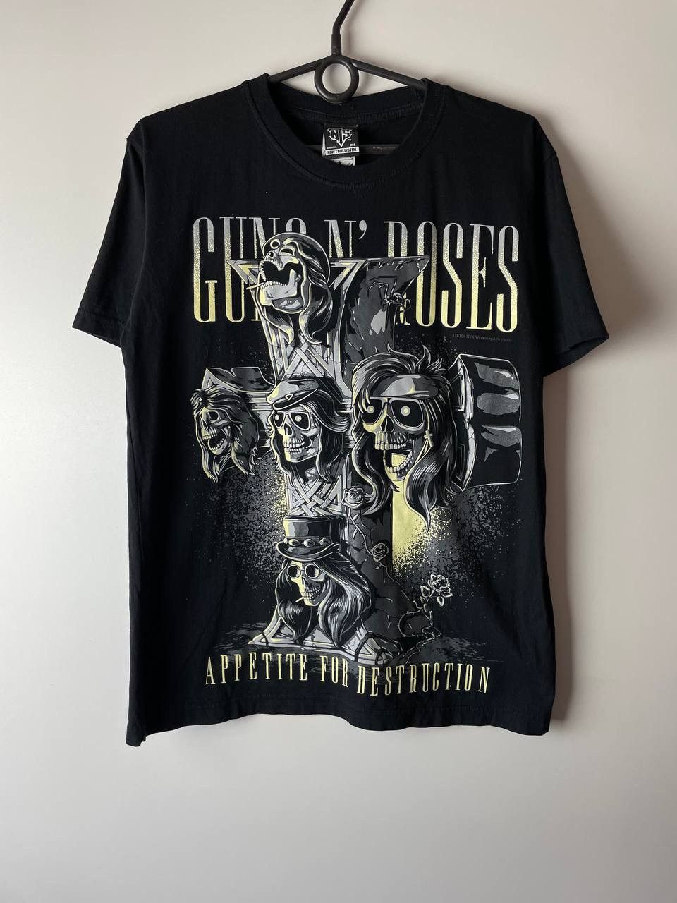 Vintage Guns N Roses vintage t-shirts size M Size US M / EU 48-50 / 2 - 1 Thumbnail