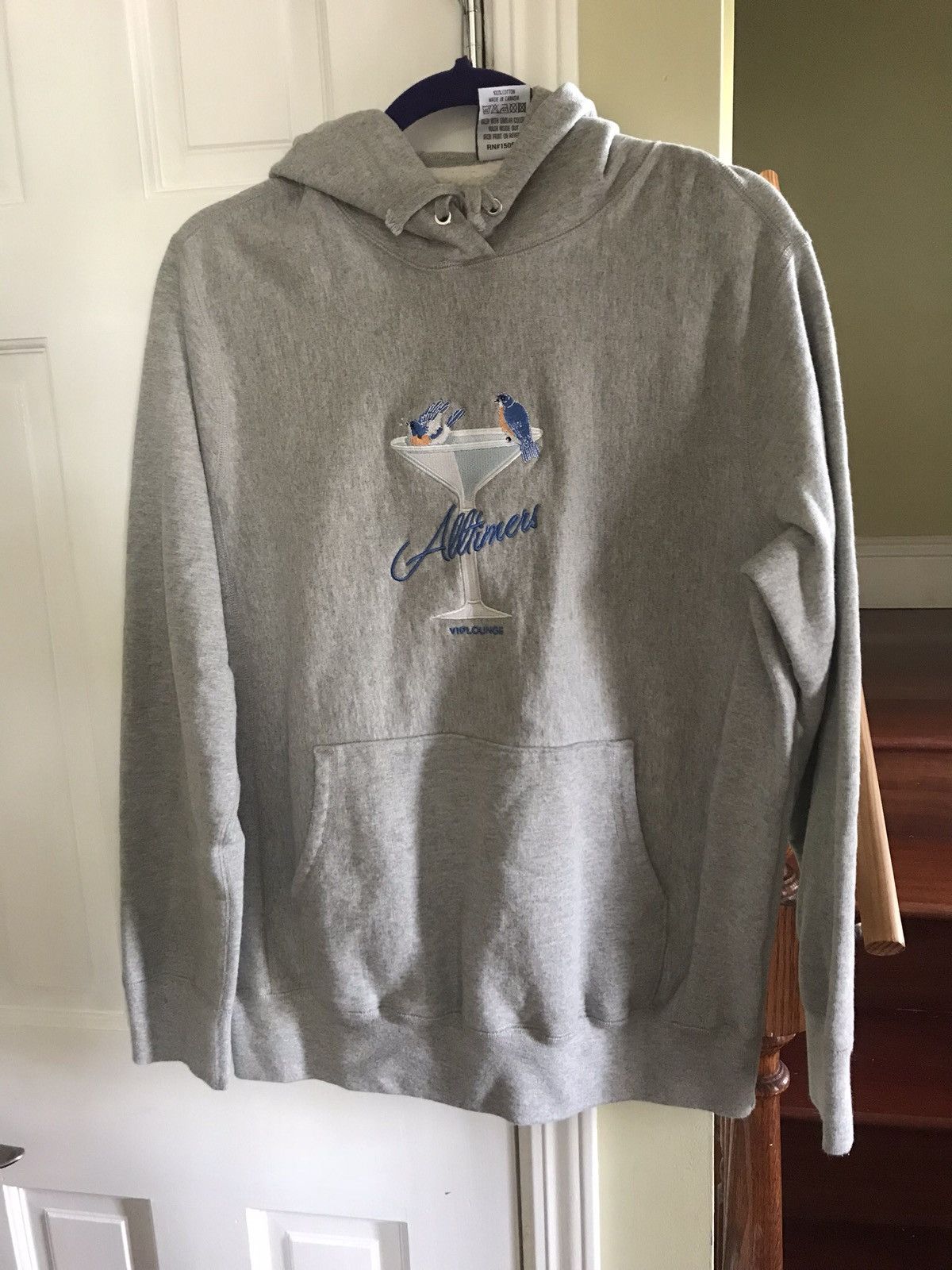 Alltimers Rare 2018 Alltimers Birdbath Martini Sweatshirt Size US M / EU 48-50 / 2 - 1 Thumbnail