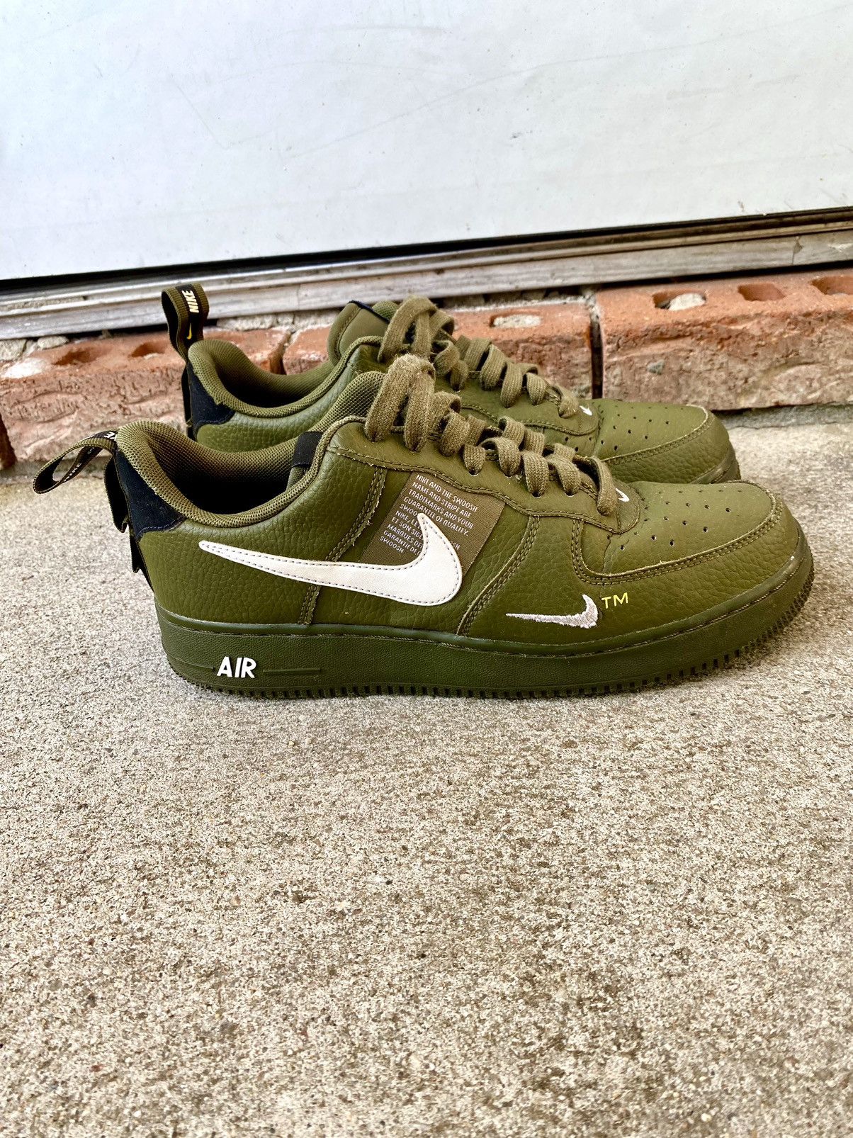 Nike Air Force '07 LV8 Utility Olive Canvas