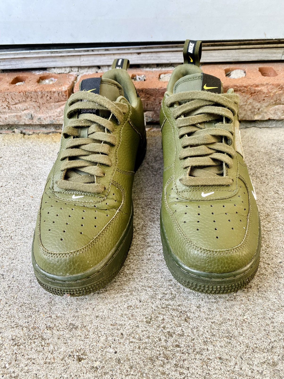 lv8 utility olive