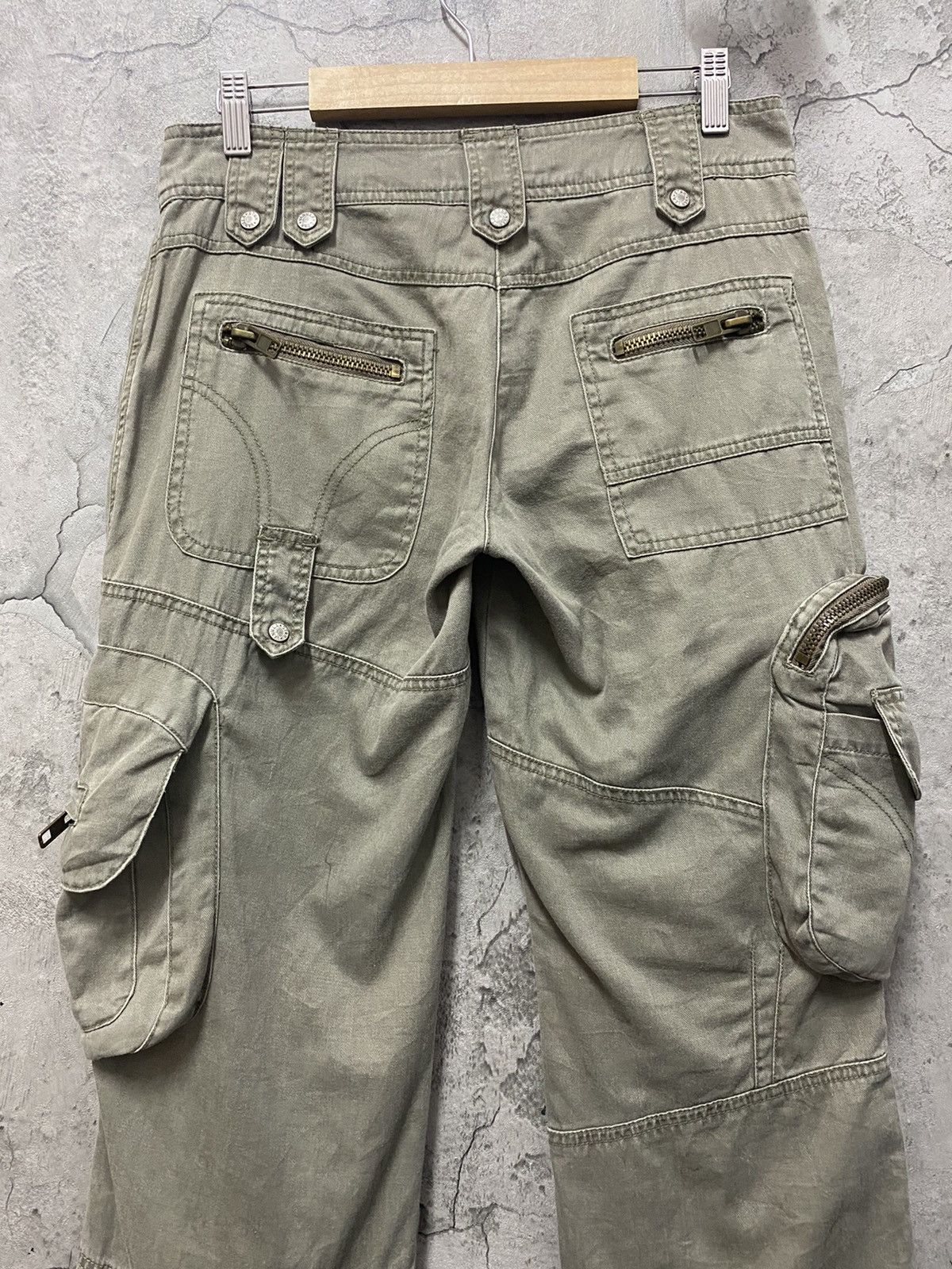 Designer × Japanese Brand Vanilla sky Japan Reconstructed Gas Mask Cargo Pants Vintage Size US 30 / EU 46 - 15 Thumbnail