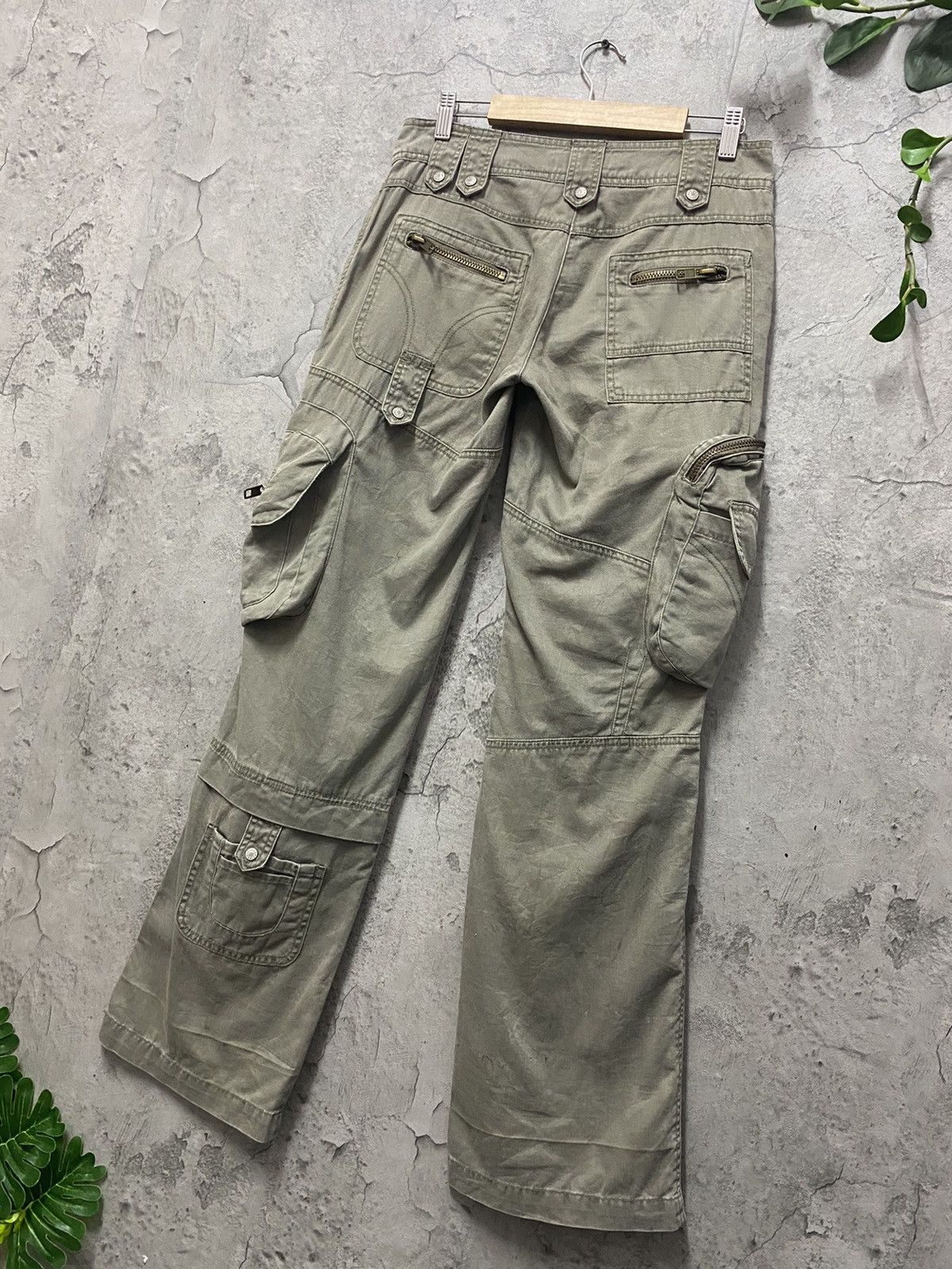 Designer × Japanese Brand Vanilla sky Japan Reconstructed Gas Mask Cargo Pants Vintage Size US 30 / EU 46 - 14 Thumbnail