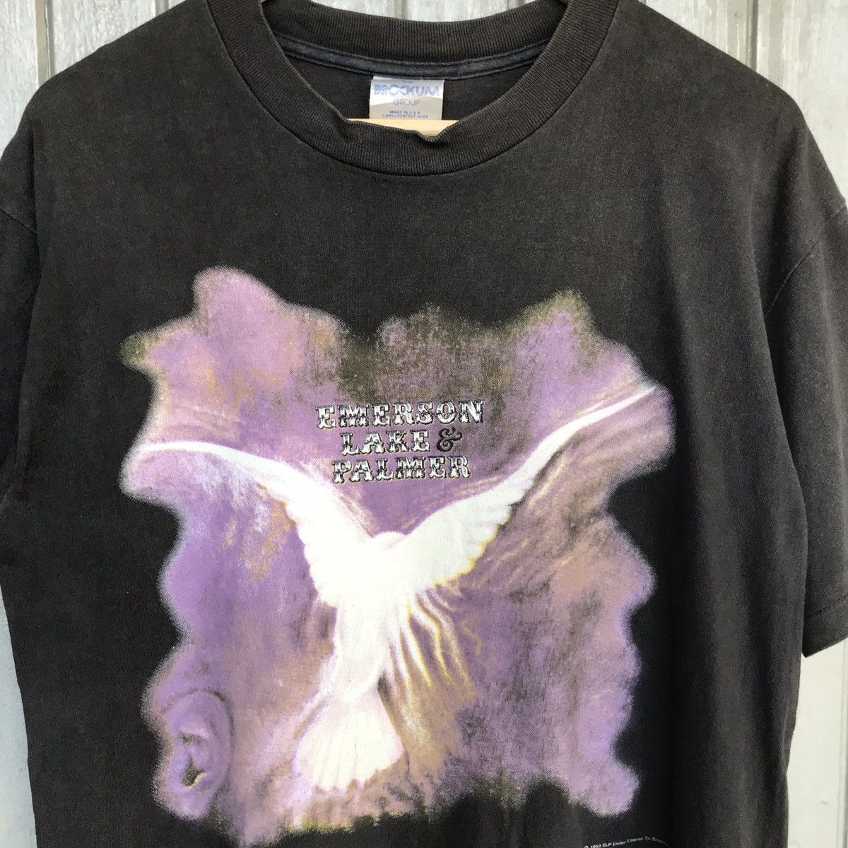 Band Tees × Brockum × Vintage ‼️Vintage EMERSON LAKE & PALMER band tees by brockum Size US L / EU 52-54 / 3 - 3 Thumbnail