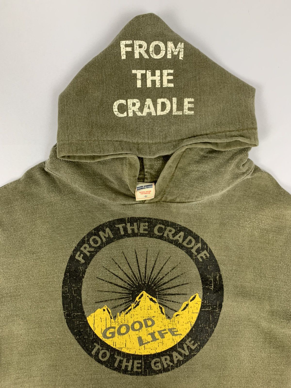 Goodlife × Japanese Brand × The Mountain RAYCASSIN Mountain Sunset BigLogo Graphic Hoodie Sweatshirt Size US L / EU 52-54 / 3 - 5 Thumbnail