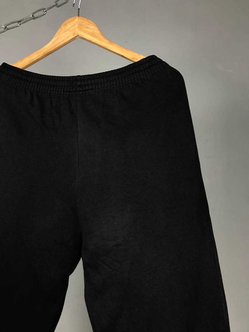 Lacoste Lacoste vintage luxury streetwear sweatpants Size US 32 / EU 48 - 6 Thumbnail