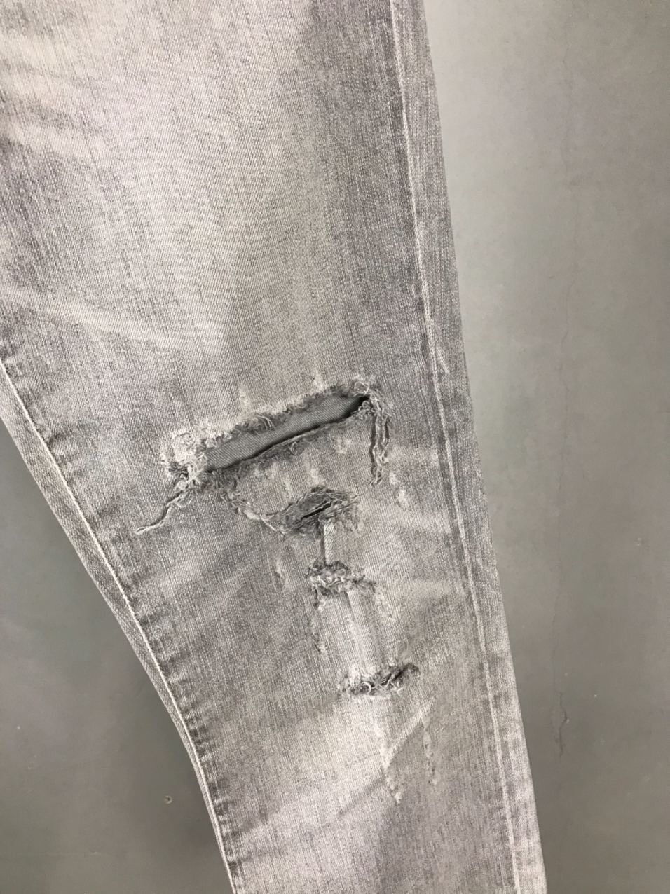 Agolde Agolde streetwear distressed gray jeans Size US 29 - 3 Thumbnail