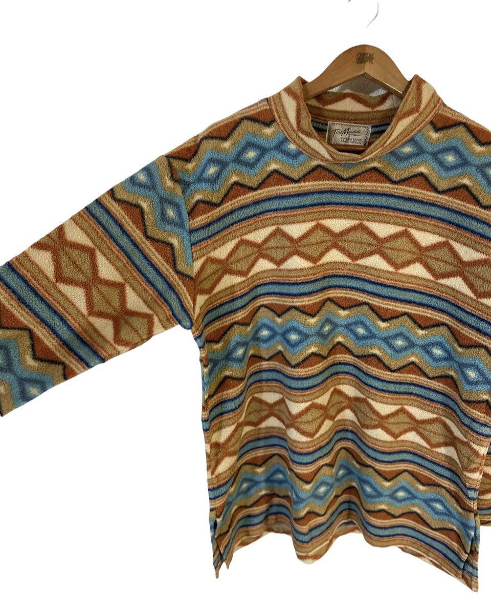 Japanese Brand Vintage Japanese Brand Fleece Sweater Nice Design Size US L / EU 52-54 / 3 - 3 Thumbnail