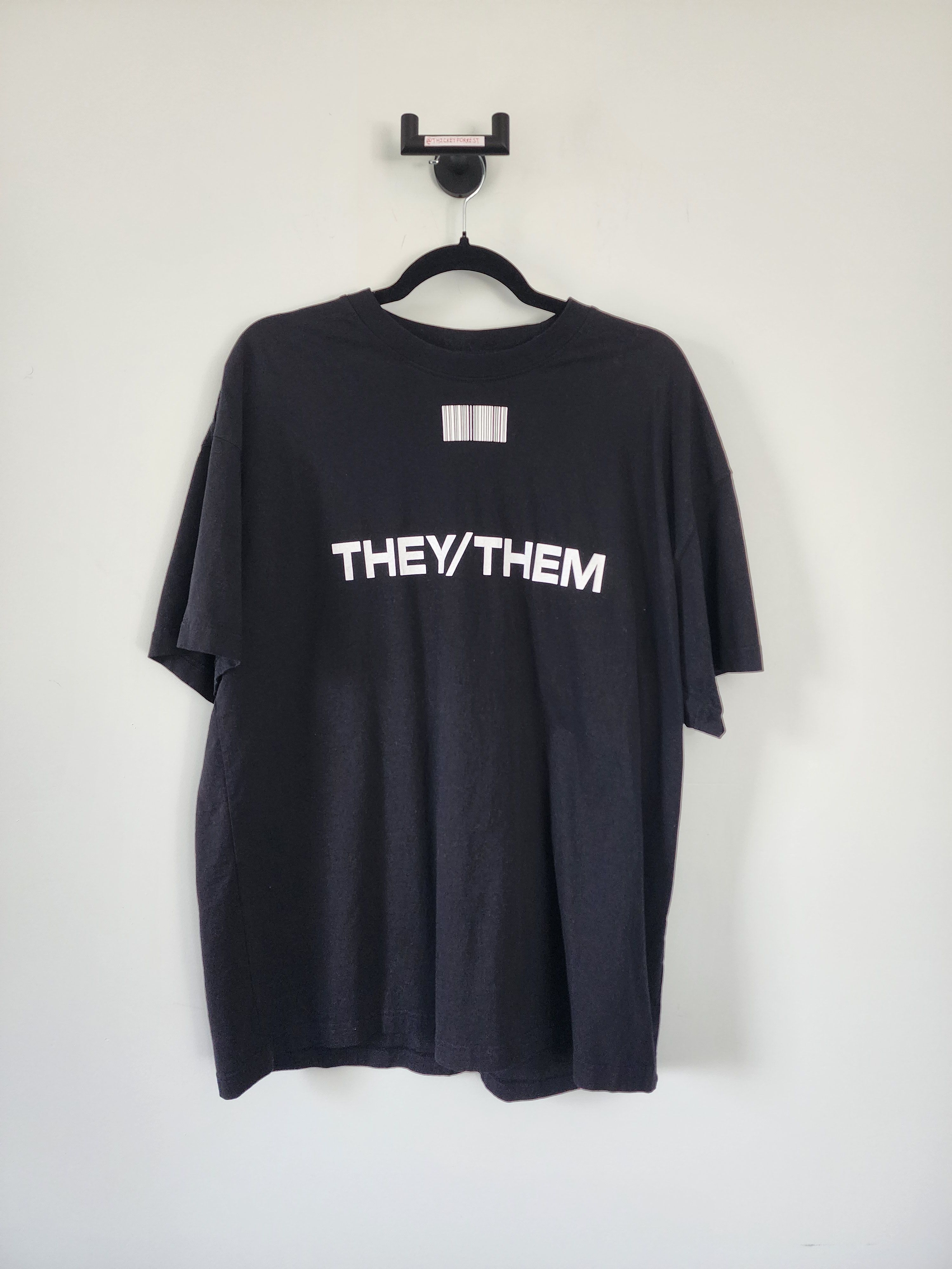 Vetements Vetements They / Them Non Binary Shirt Rare Size US L / EU 52-54 / 3 - 1 Thumbnail