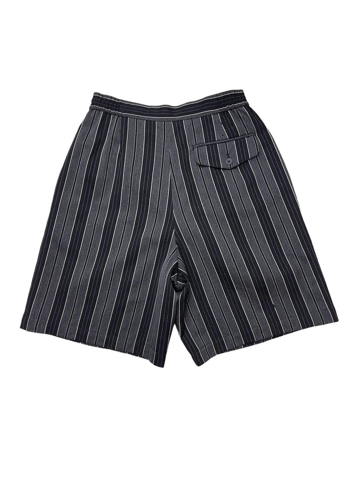 Christian Dior Monsieur Christian Dior High Waist Shortpants Size 26" / US 2 / IT 38 - 3 Thumbnail