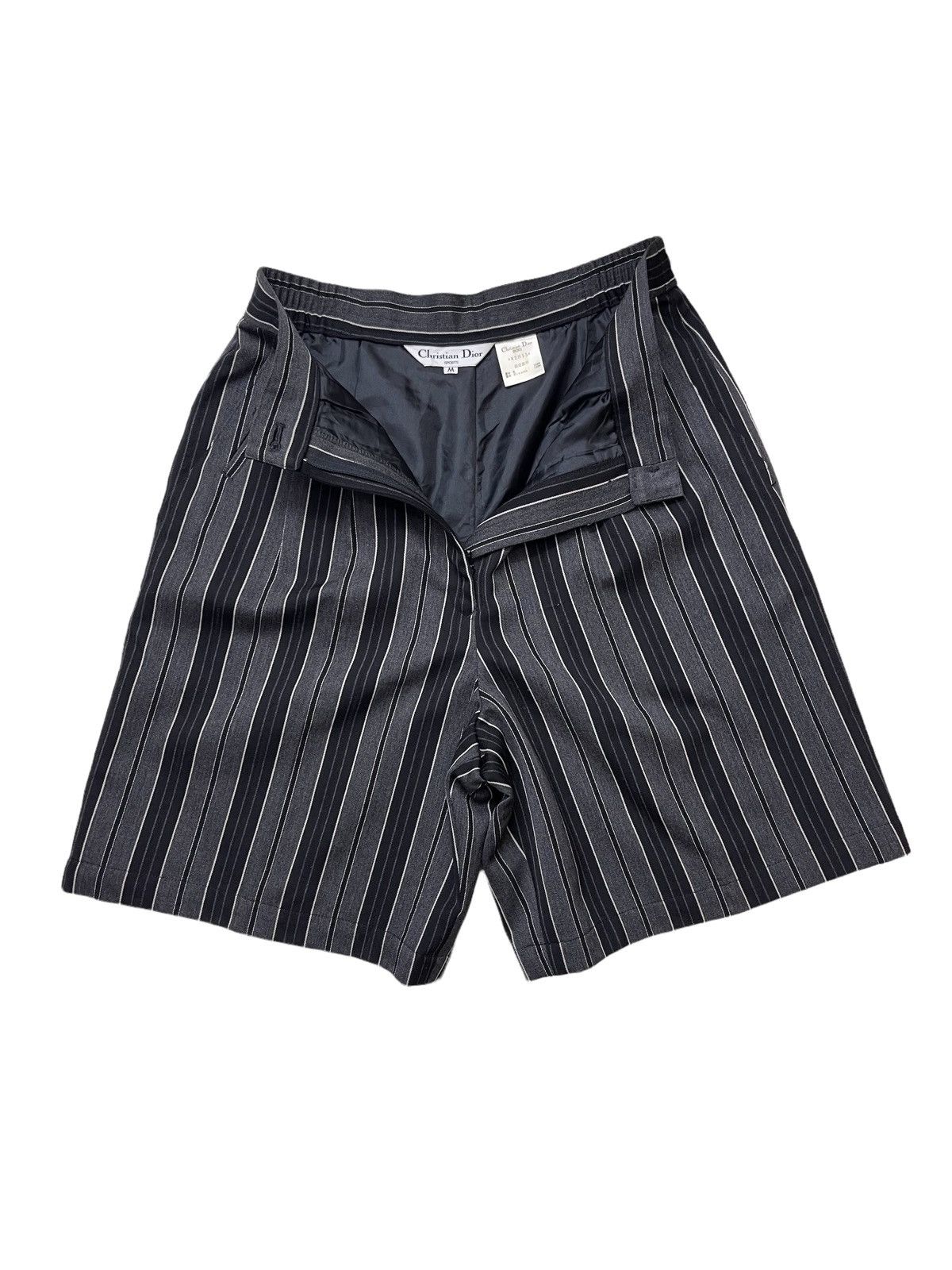 Christian Dior Monsieur Christian Dior High Waist Shortpants Size 26" / US 2 / IT 38 - 2 Thumbnail