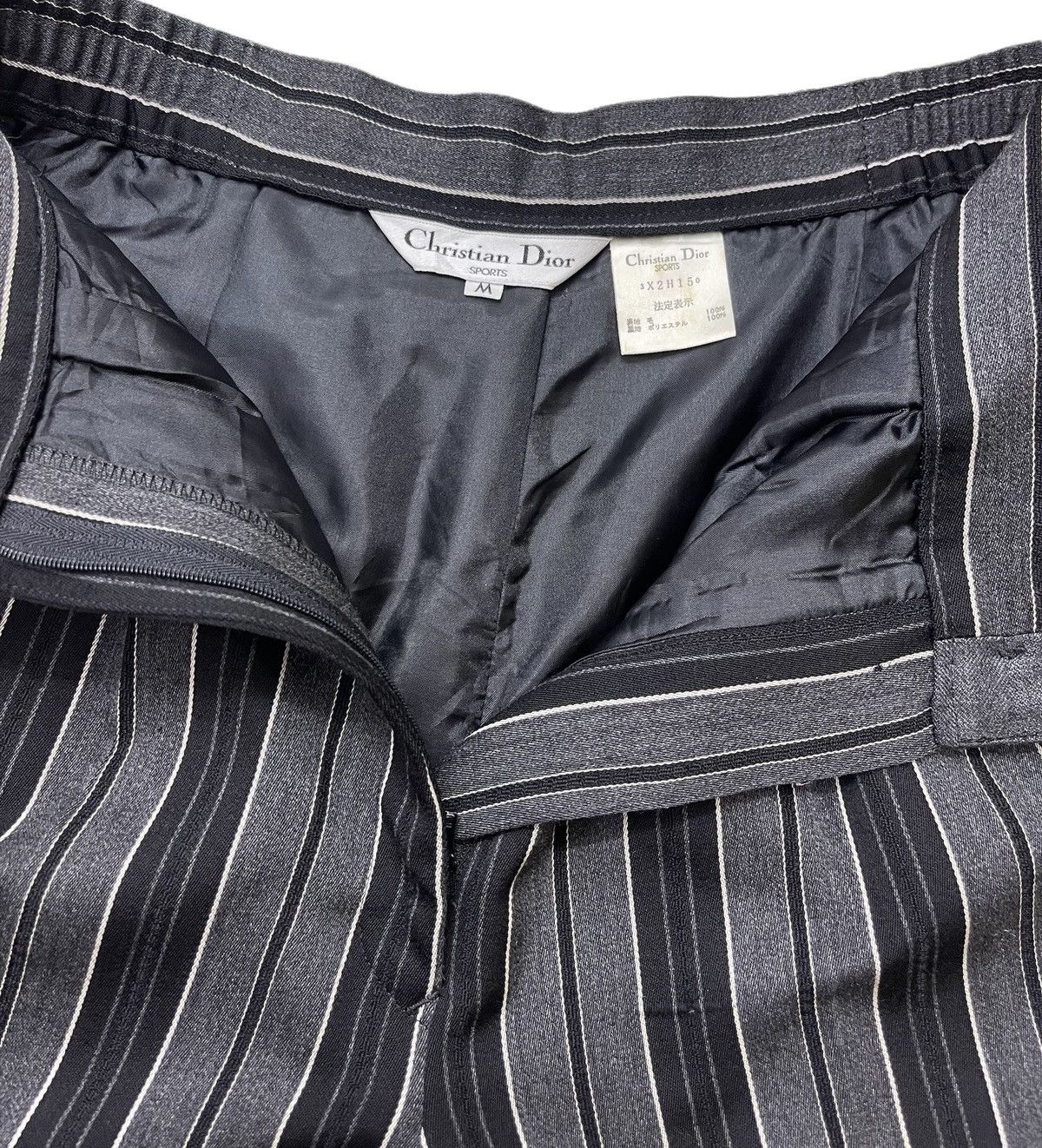 Christian Dior Monsieur Christian Dior High Waist Shortpants Size 26" / US 2 / IT 38 - 8 Thumbnail