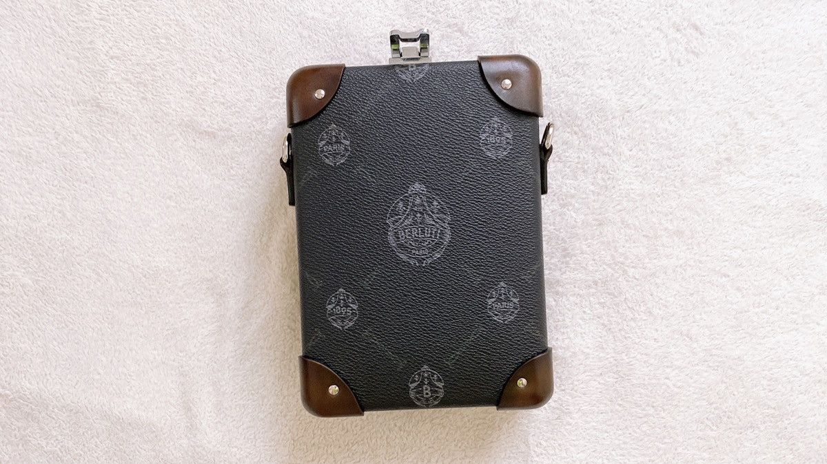 Berluti Berluti globe-trotter mini canvas and leather messenger bag Size ONE SIZE - 4 Thumbnail