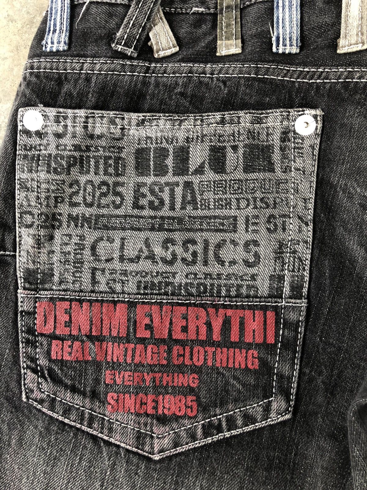 Hysteric Glamour Dominate Handcrafted Double Waist embroidered jeans Size US 32 / EU 48 - 15 Thumbnail
