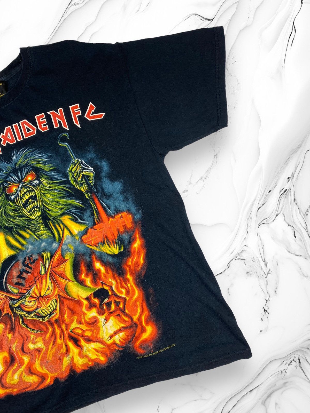 Iron Maiden Vintage Iron Maiden 2009 Tee T Shirt Size L Size US L / EU 52-54 / 3 - 3 Thumbnail