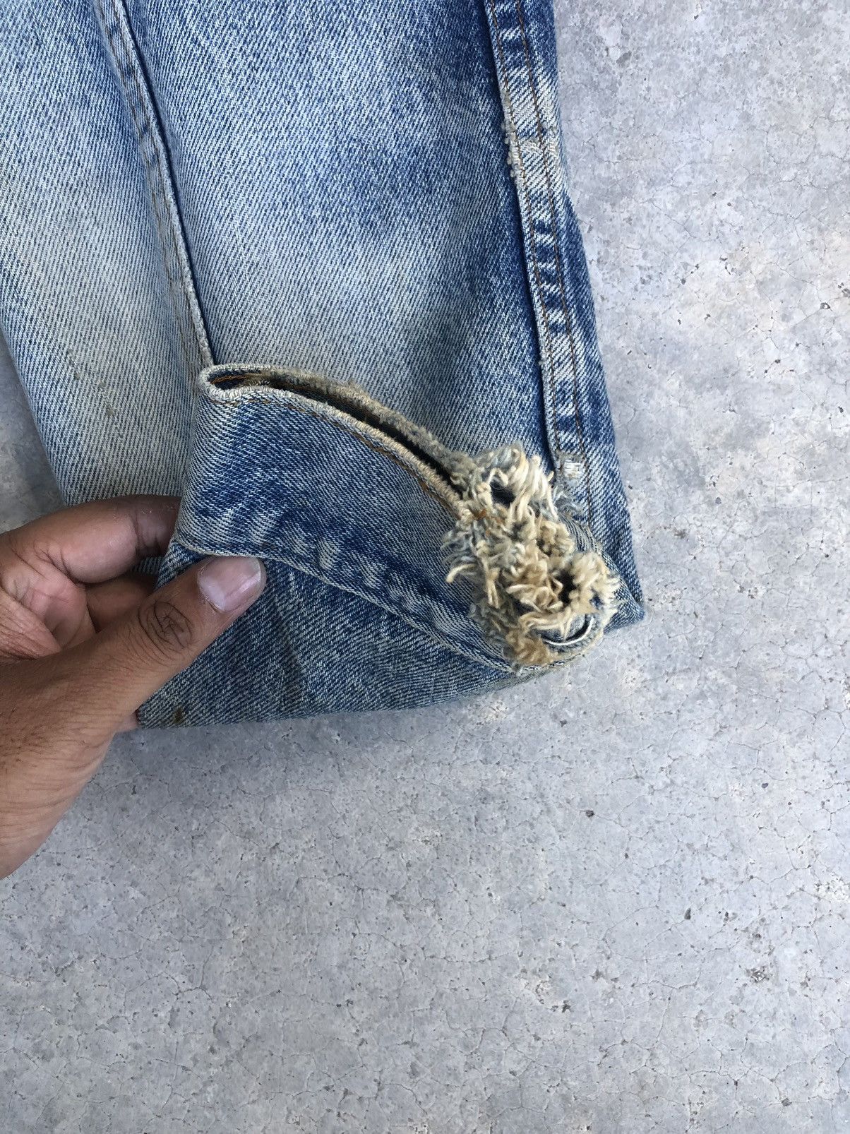 Levi's Vintage 70s Levi’s Big E Denim Jacket Distressed Size US L / EU 52-54 / 3 - 4 Thumbnail