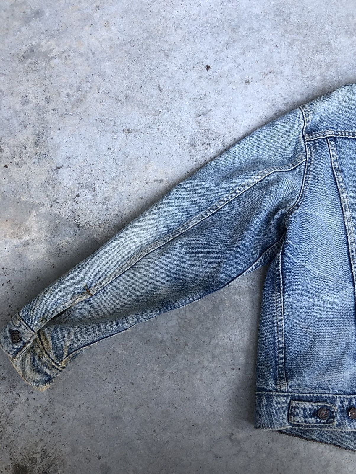 Levi's Vintage 70s Levi’s Big E Denim Jacket Distressed Size US L / EU 52-54 / 3 - 7 Thumbnail