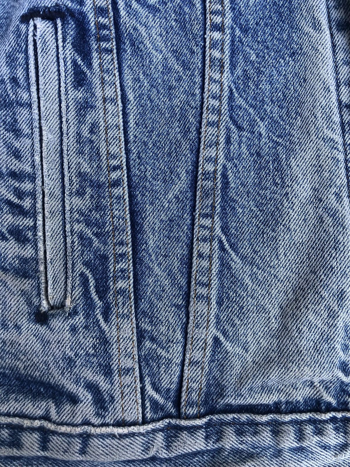Levi's Vintage 70s Levi’s Big E Denim Jacket Distressed Size US L / EU 52-54 / 3 - 15 Thumbnail