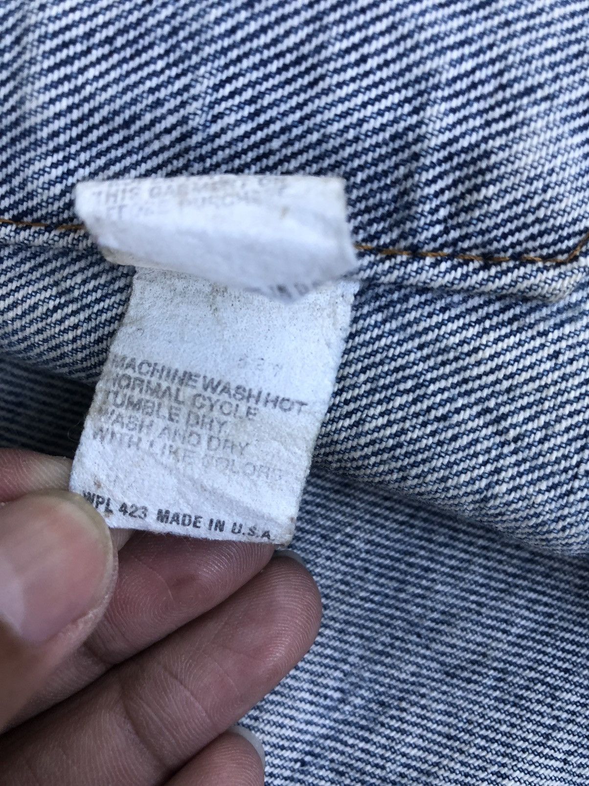 Levi's Vintage 70s Levi’s Big E Denim Jacket Distressed Size US L / EU 52-54 / 3 - 24 Thumbnail