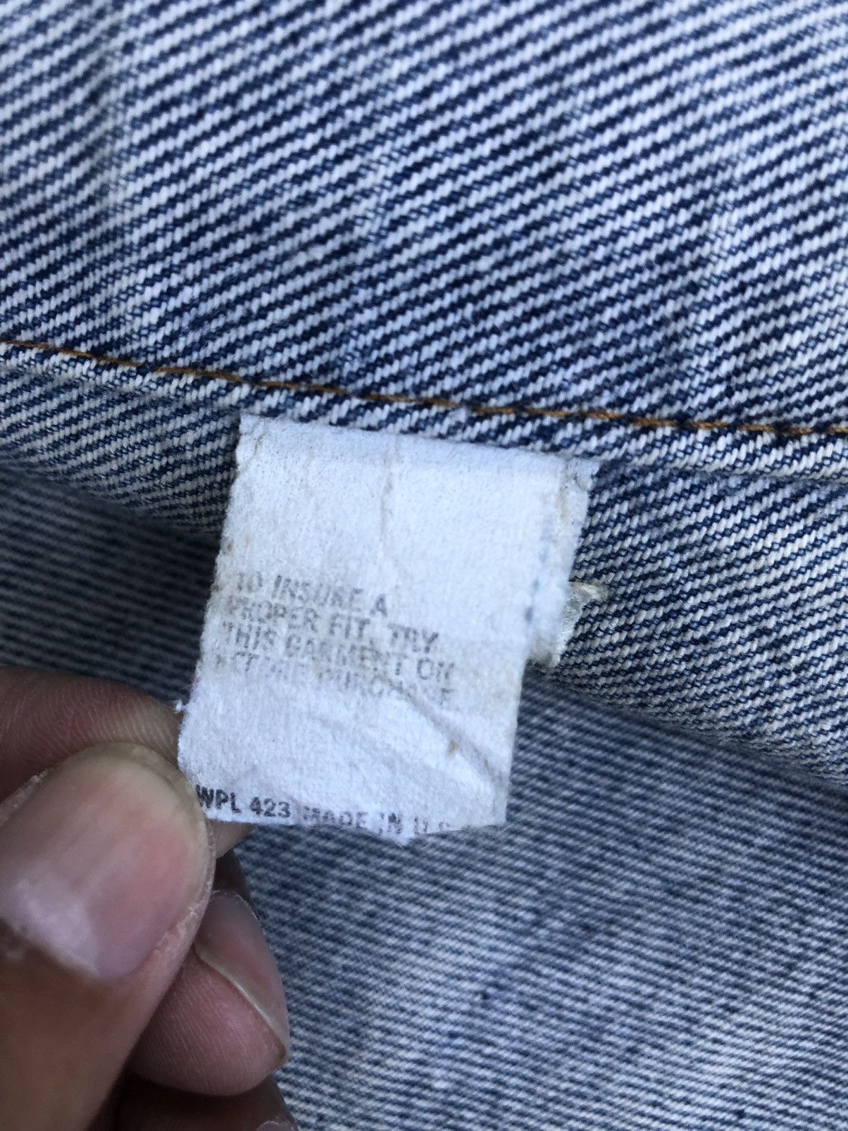 Levi's Vintage 70s Levi’s Big E Denim Jacket Distressed Size US L / EU 52-54 / 3 - 23 Thumbnail