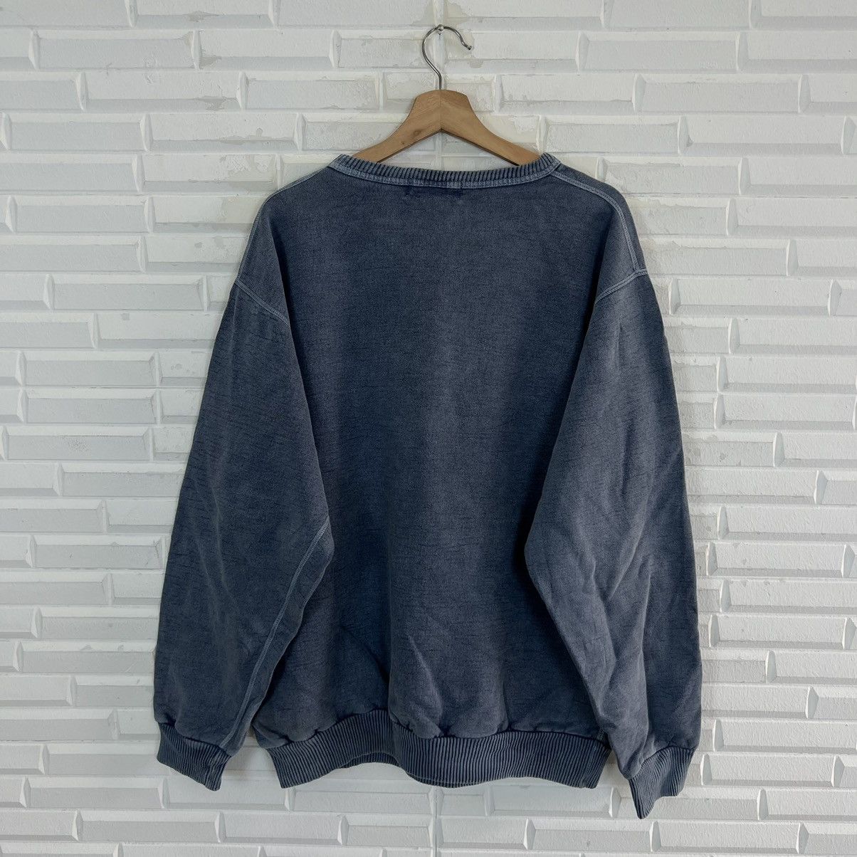 Japanese Brand VINTAGE CAMPUS CREW BIG LOGO CREWNECK MADE IN CANADA Size US S / EU 44-46 / 1 - 7 Thumbnail
