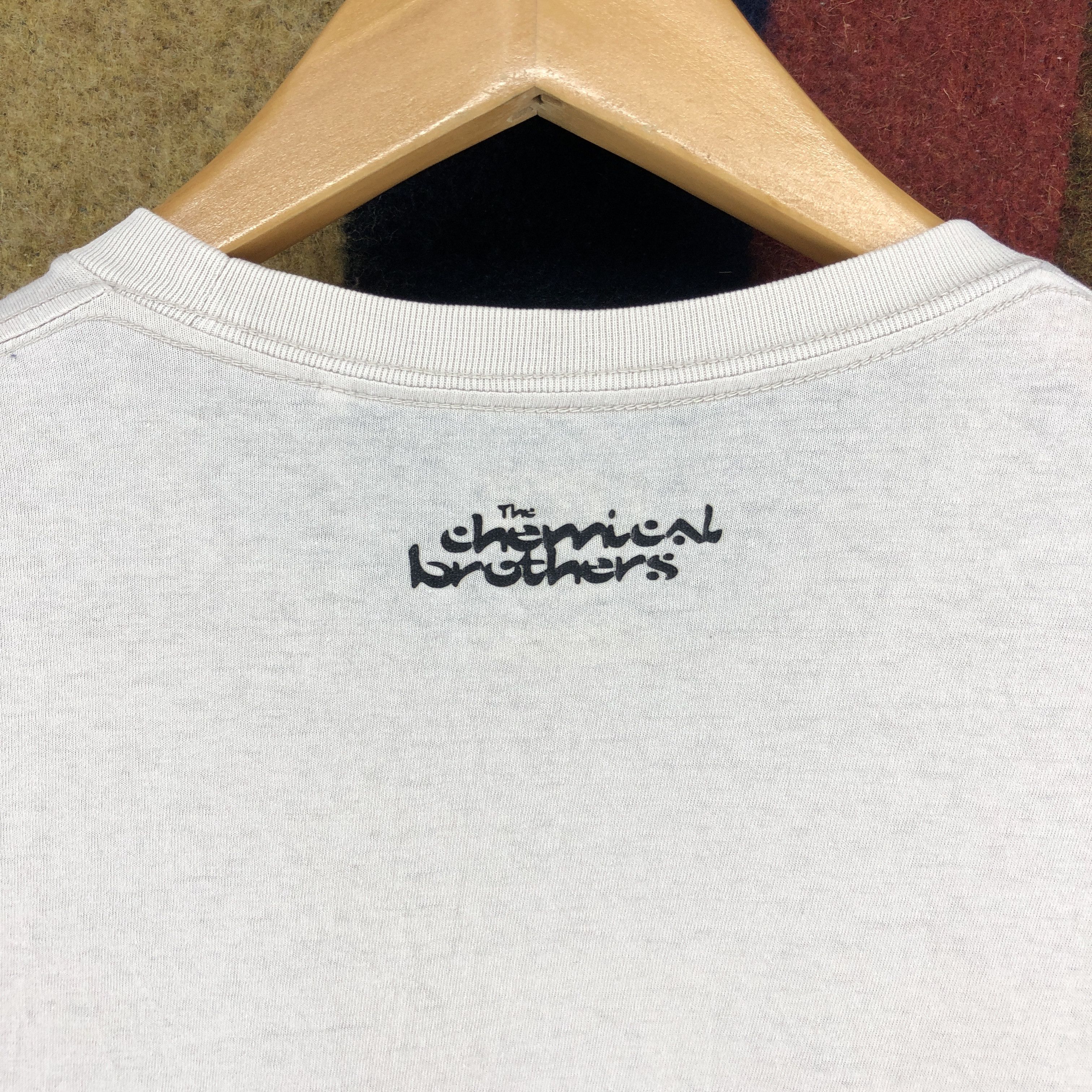 Uniqlo THE CHEMICAL BROTHERS Crew Neck T Shirt #0203/J Size S / US 4 / IT 40 - 6 Thumbnail