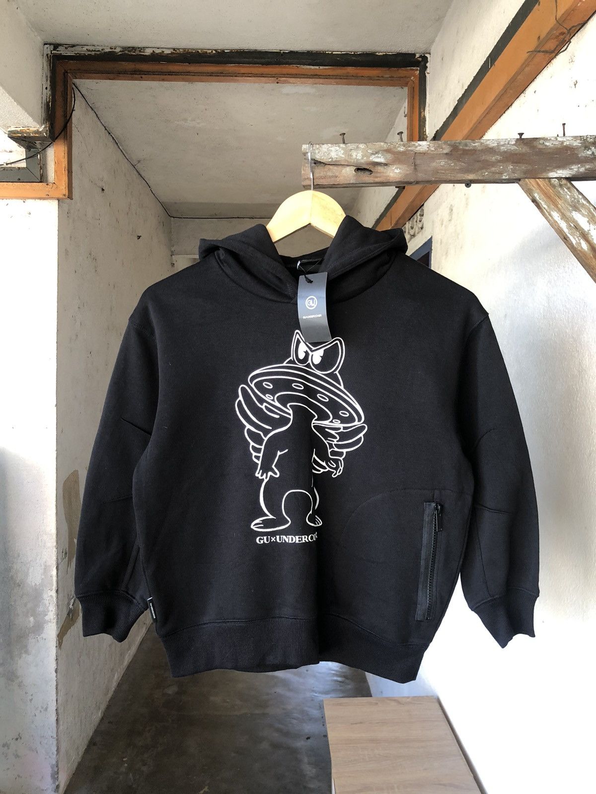 Japanese Brand Undercover x Gu Big Logo Sweater Hoodie Size S / US 4 / IT 40 - 2 Thumbnail