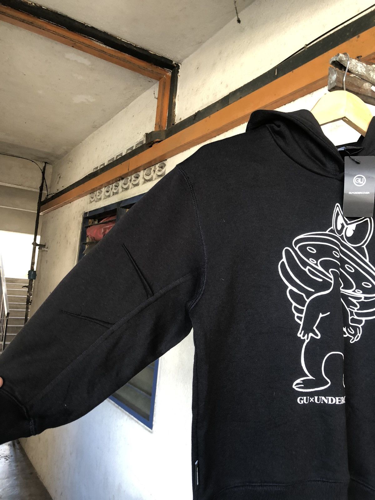 Japanese Brand Undercover x Gu Big Logo Sweater Hoodie Size S / US 4 / IT 40 - 9 Thumbnail