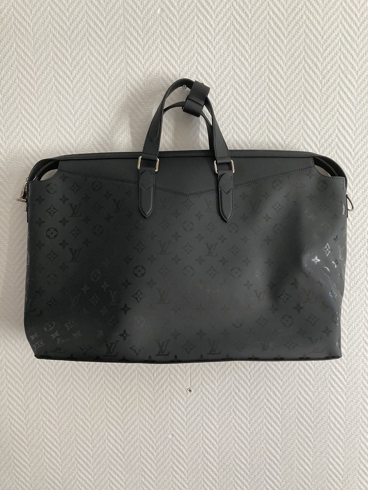 Louis Vuitton LV Fall 2016 Men Runway bag Size ONE SIZE - 2 Thumbnail
