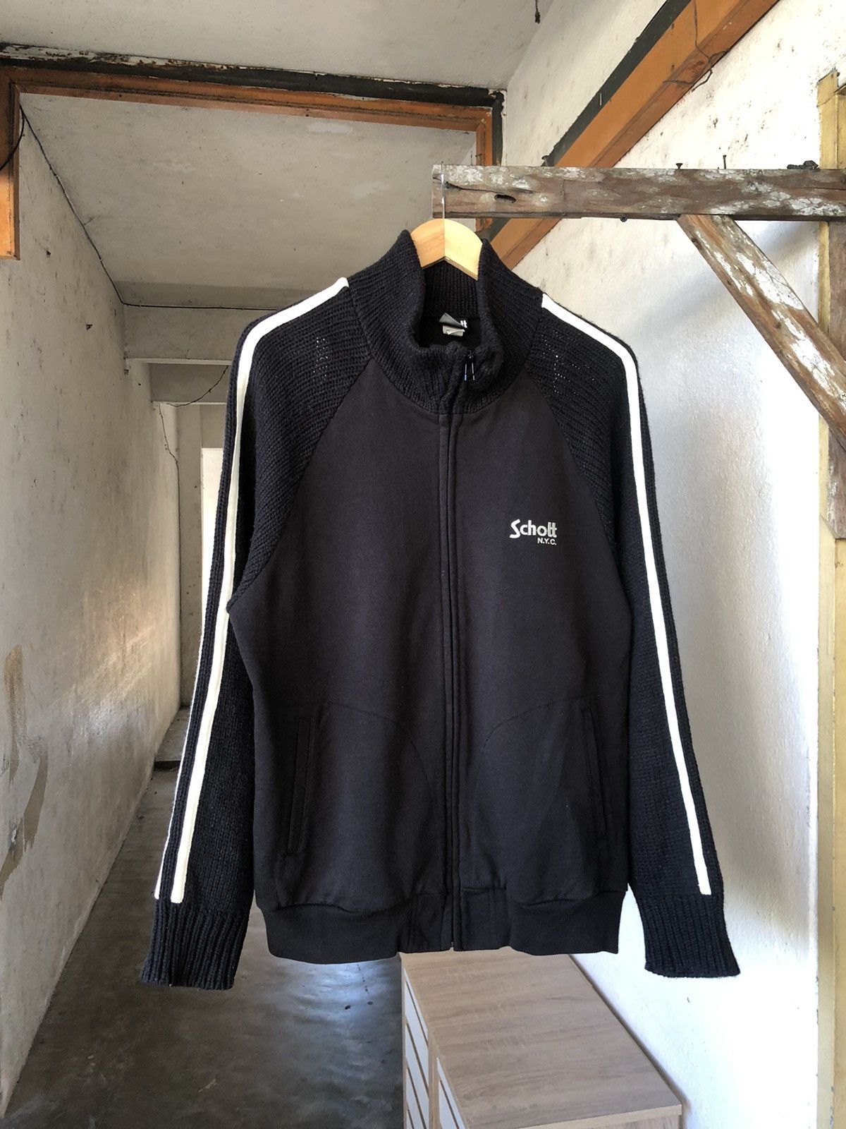 Schott Vintage Schott N.Y.C Sport Wear Knit Zip Up Sweater Size US XL / EU 56 / 4 - 5 Thumbnail