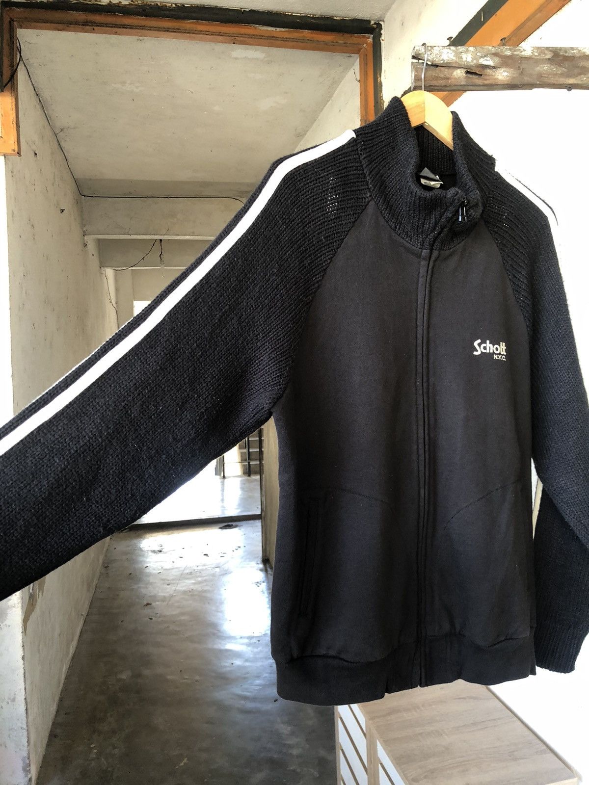 Schott Vintage Schott N.Y.C Sport Wear Knit Zip Up Sweater Size US XL / EU 56 / 4 - 10 Thumbnail