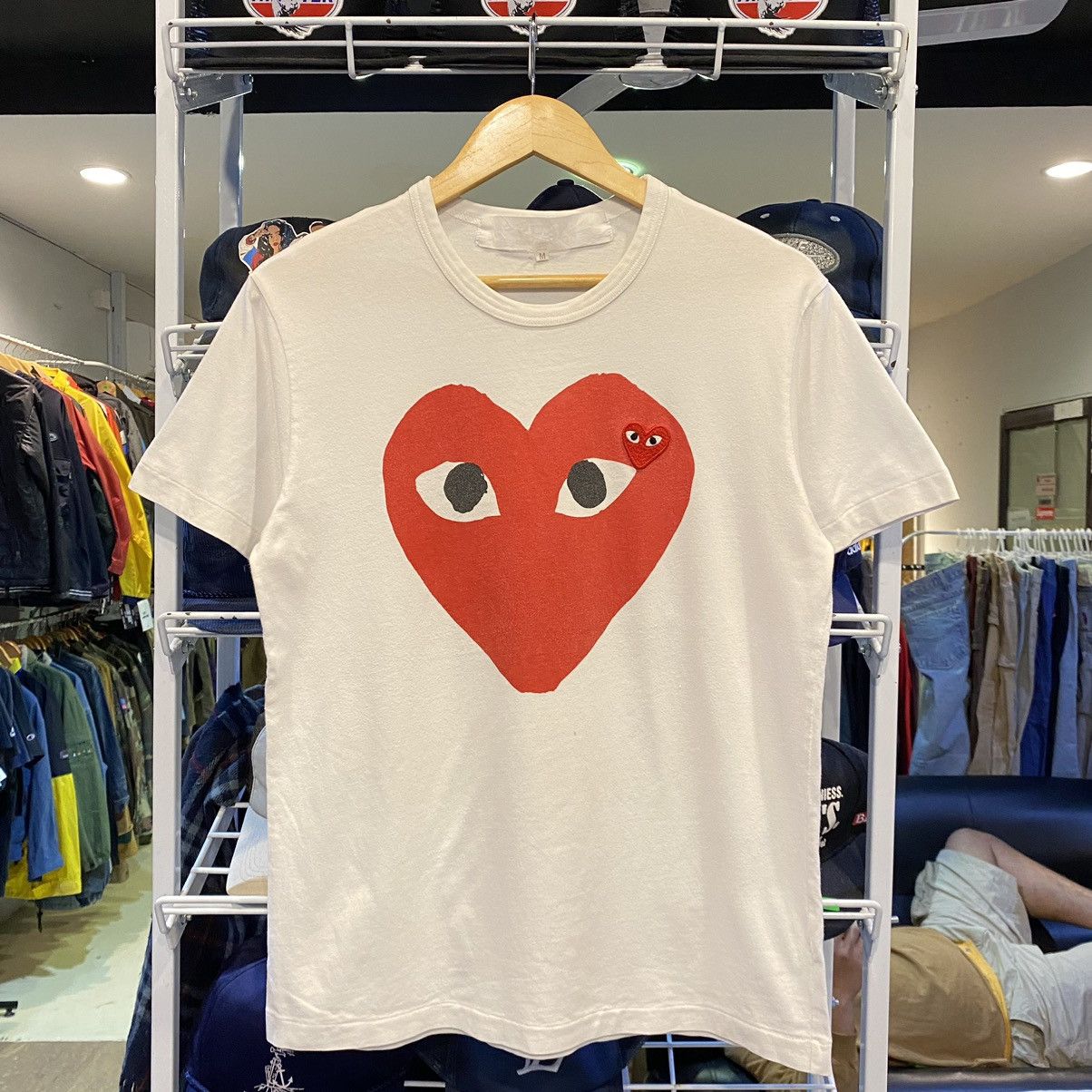 Comme des Garcons × Comme des Garcons PLAY RARE‼️Comme Des Garcons PLAY Love Embroidery T-Shirts Size US M / EU 48-50 / 2 - 1 Thumbnail