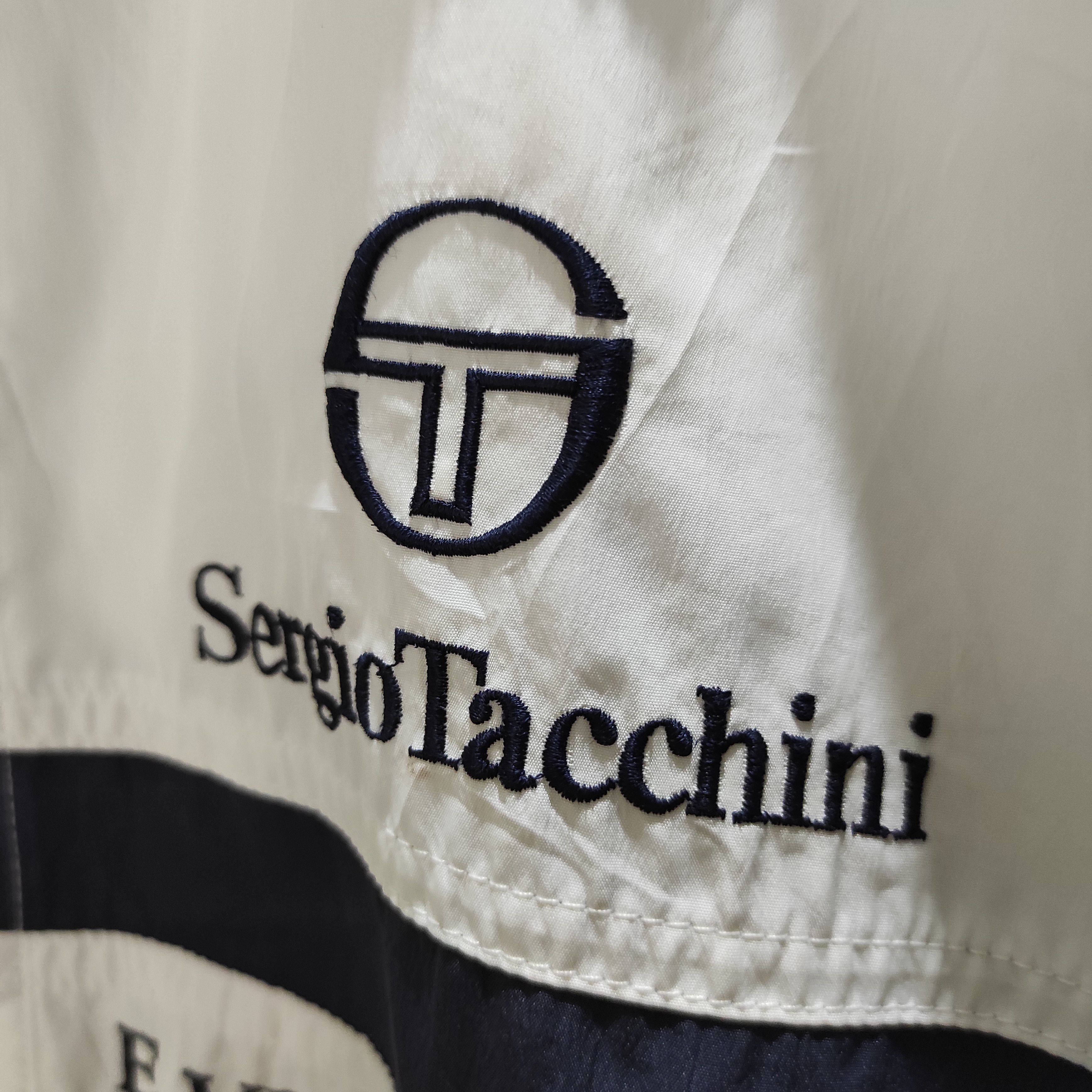 Sergio Tacchini Vintage Sergio Tacchini Windbreaker Jacket Size US L / EU 52-54 / 3 - 11 Thumbnail
